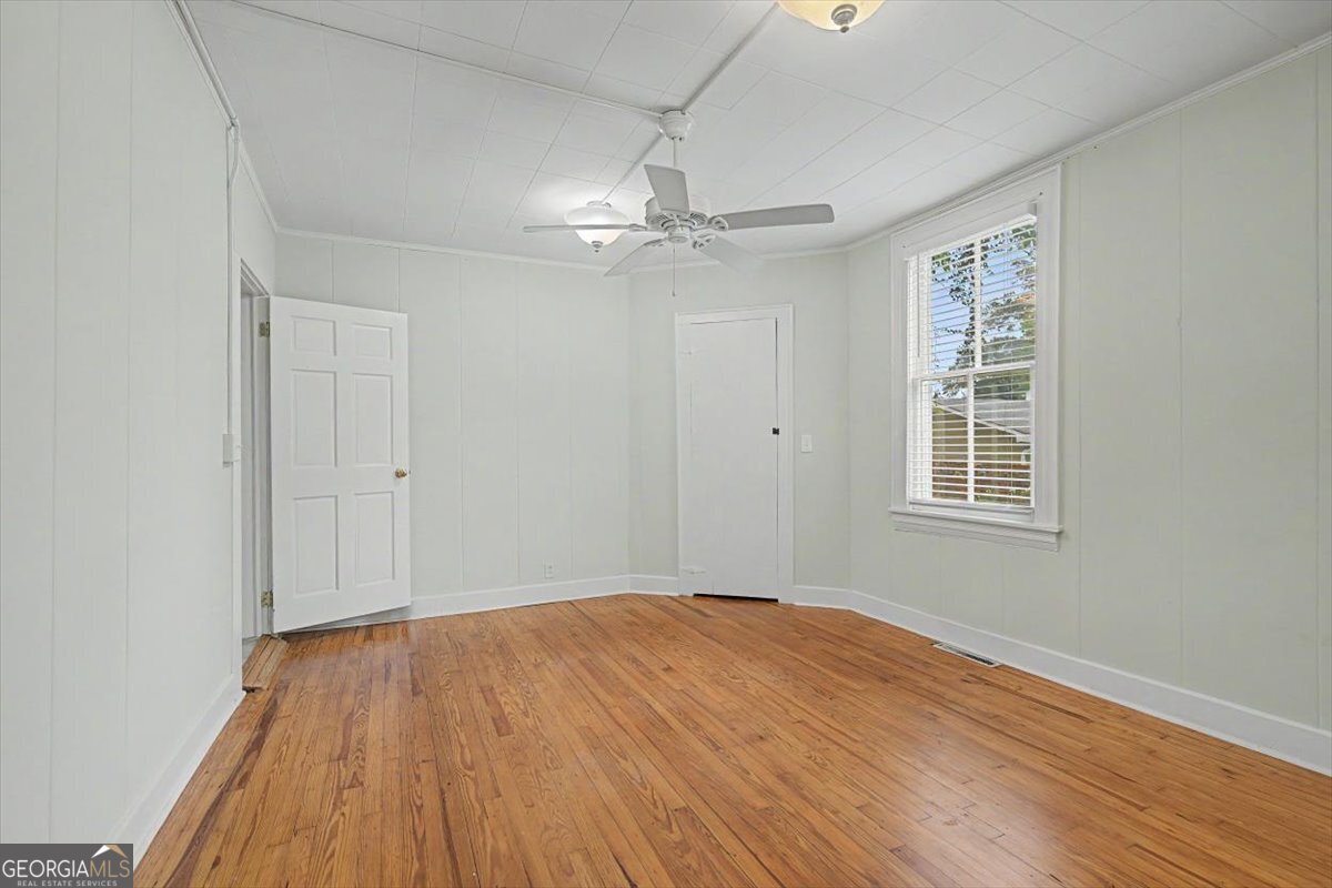 311 N College Street Property Photo 22