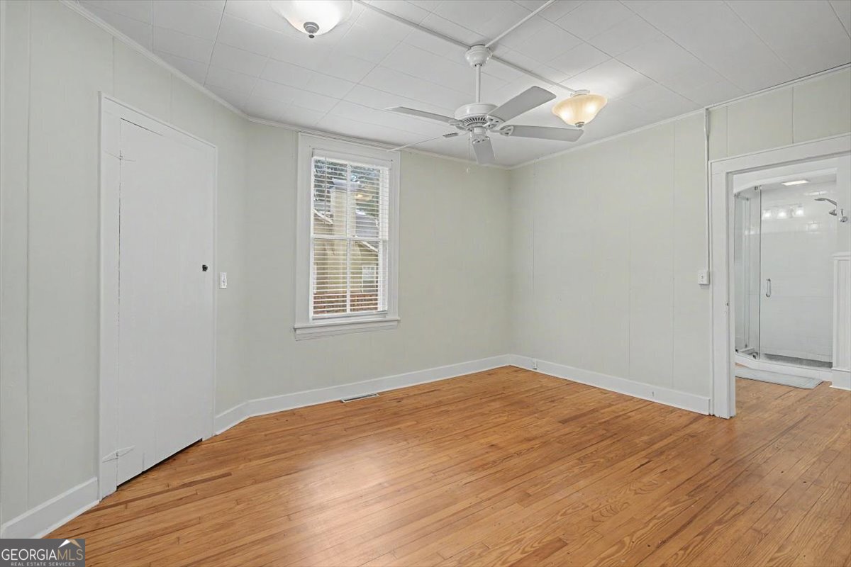 311 N College Street Property Photo 24
