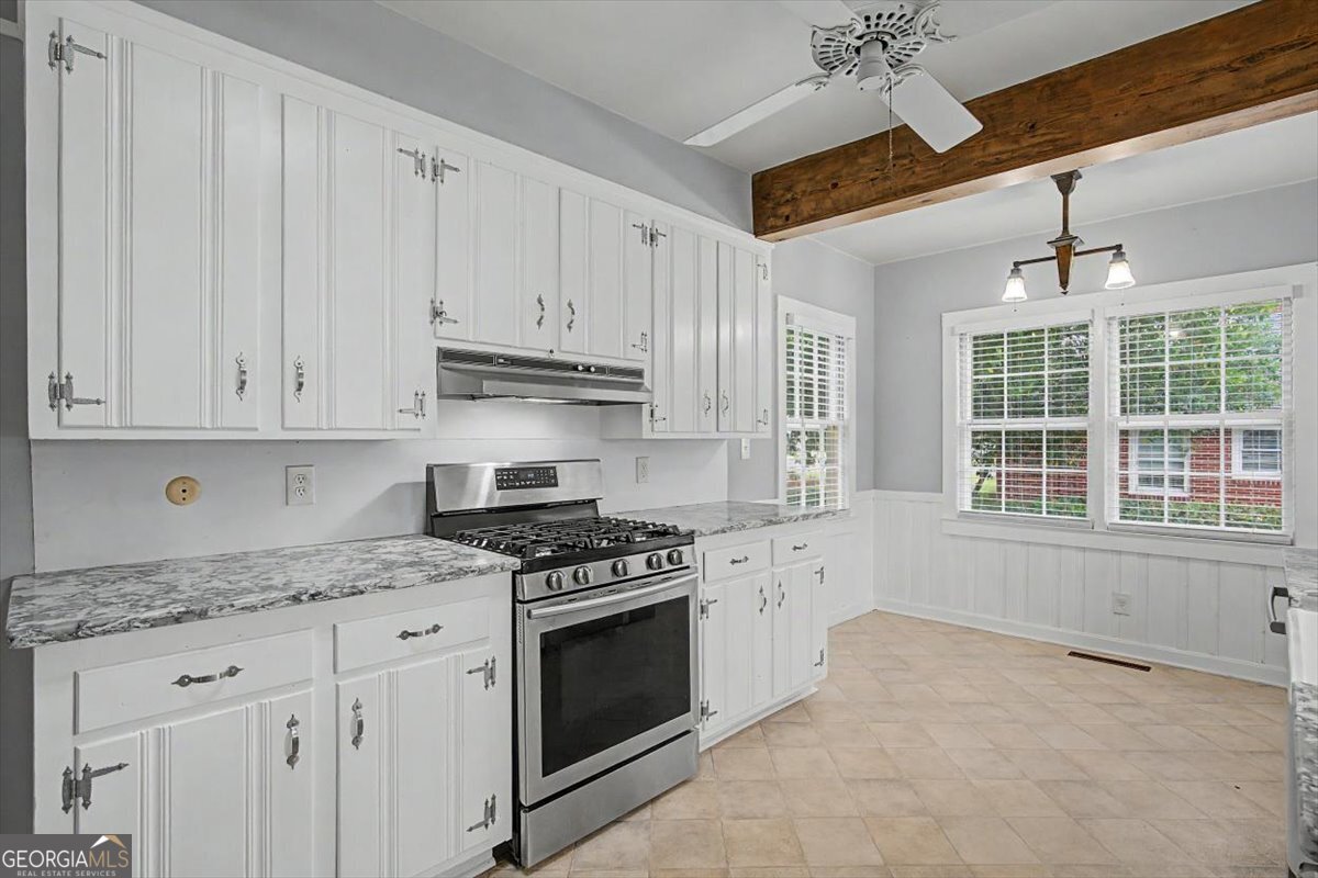 311 N College Street Property Photo 27