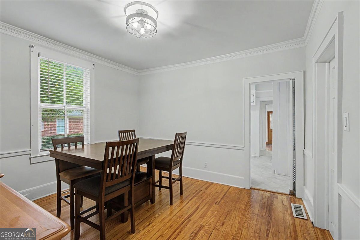 311 N College Street Property Photo 32