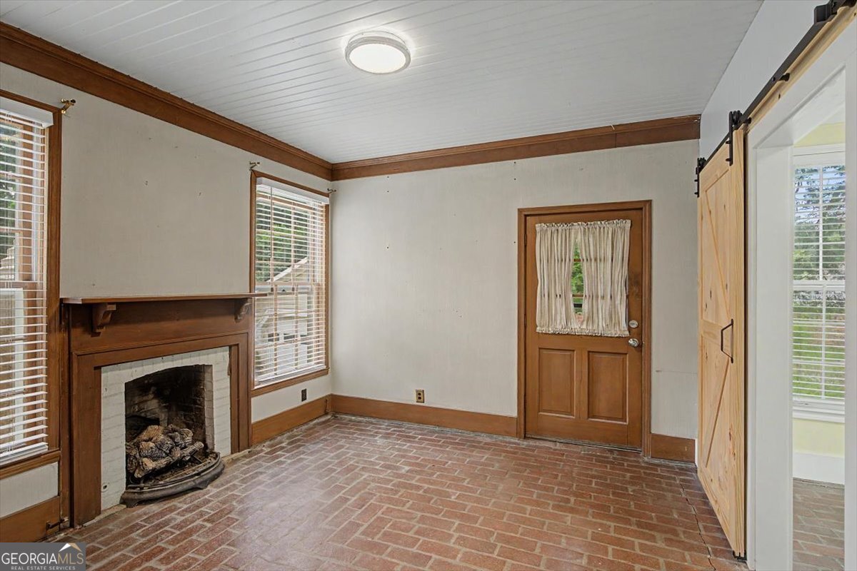311 N College Street Property Photo 46