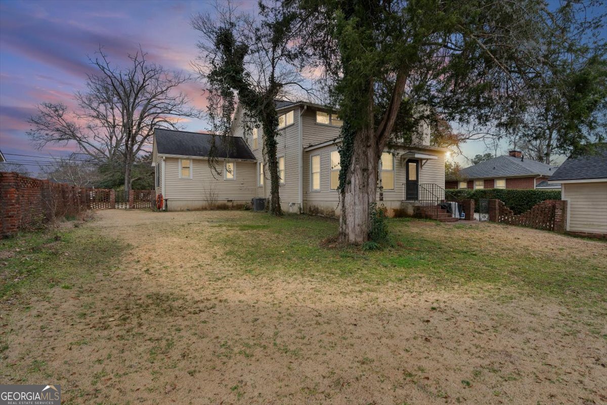 311 N College Street Property Photo 53