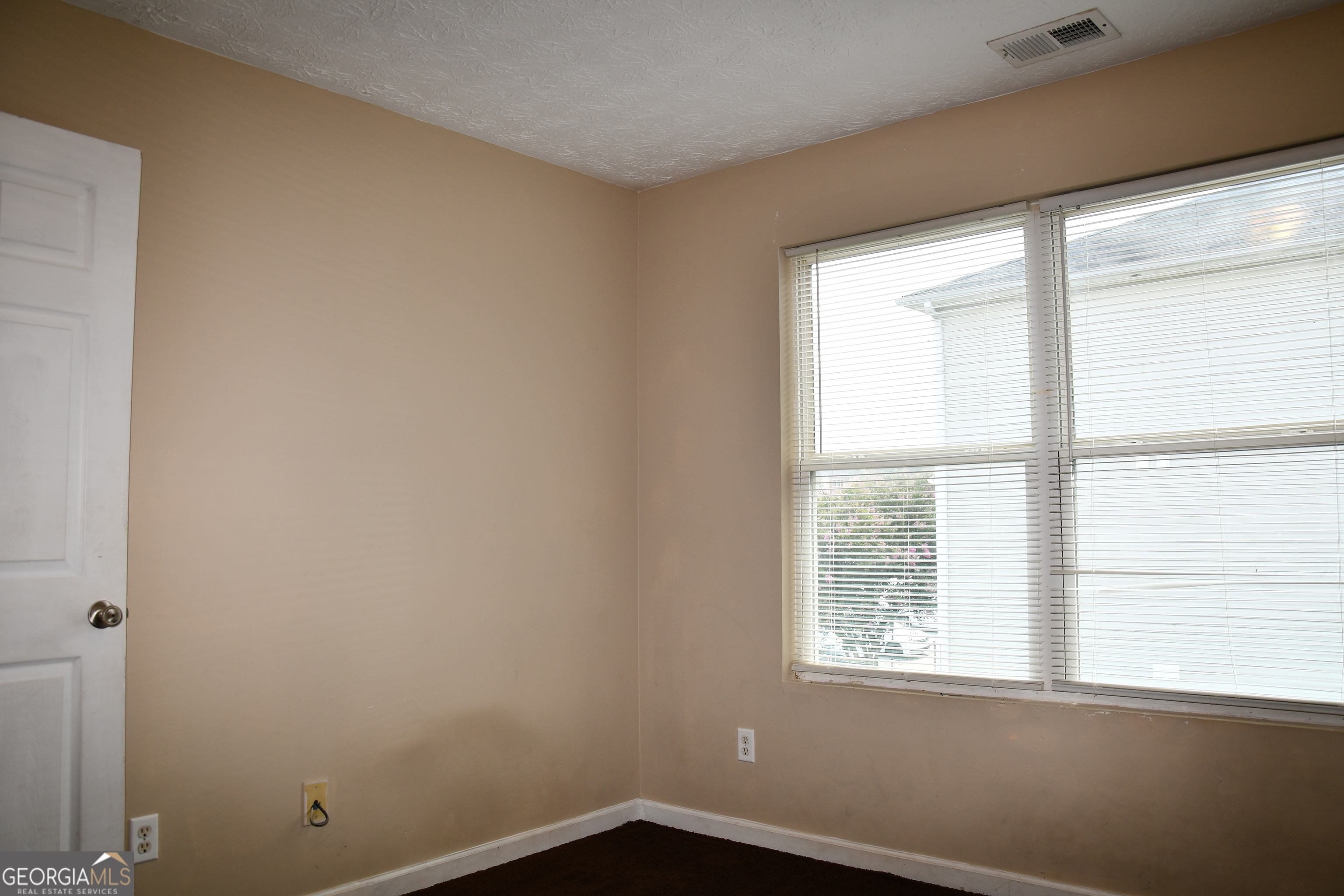 9301 Waldrop Place Property Photo 17