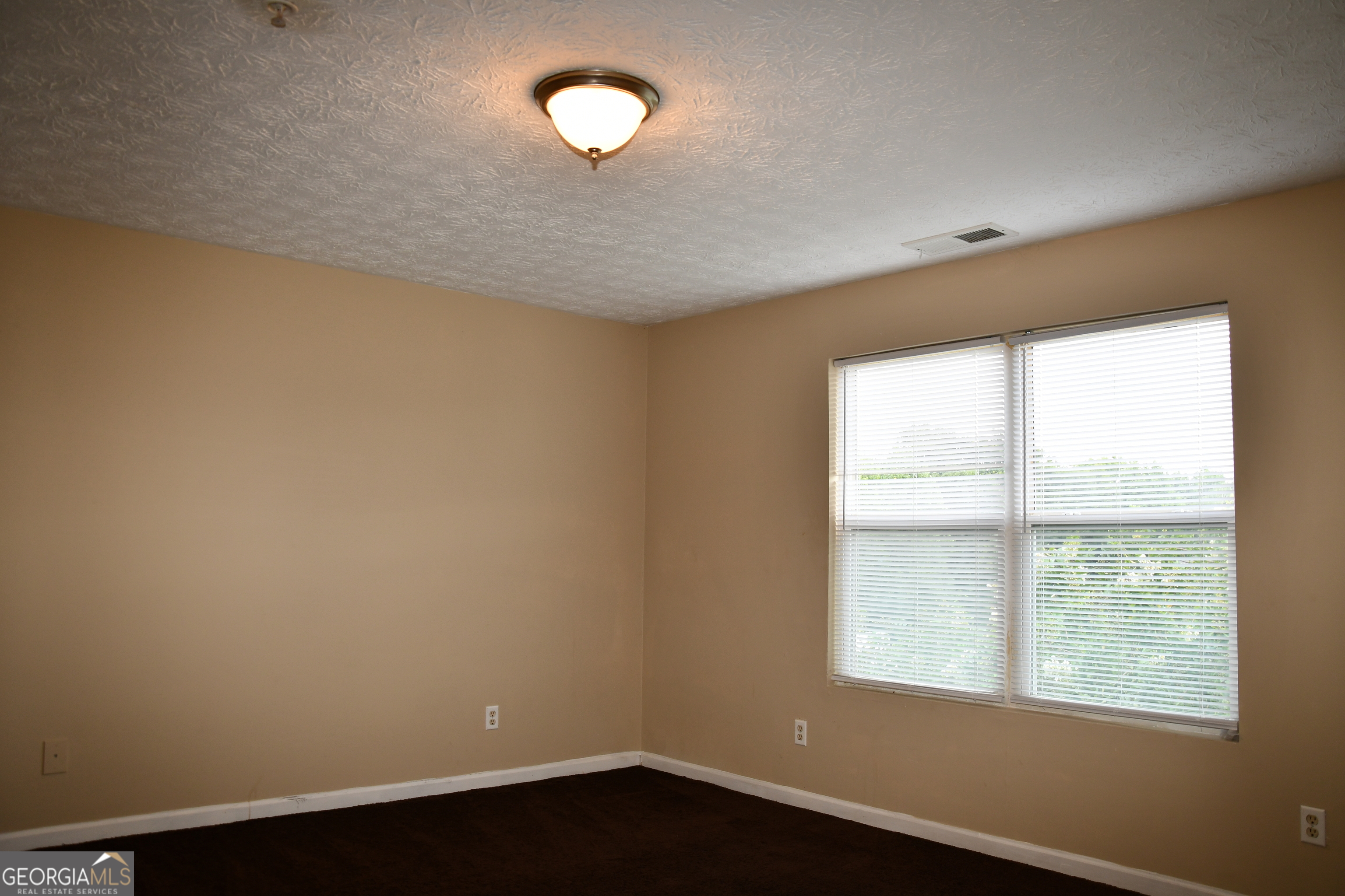9301 Waldrop Place Property Photo 23