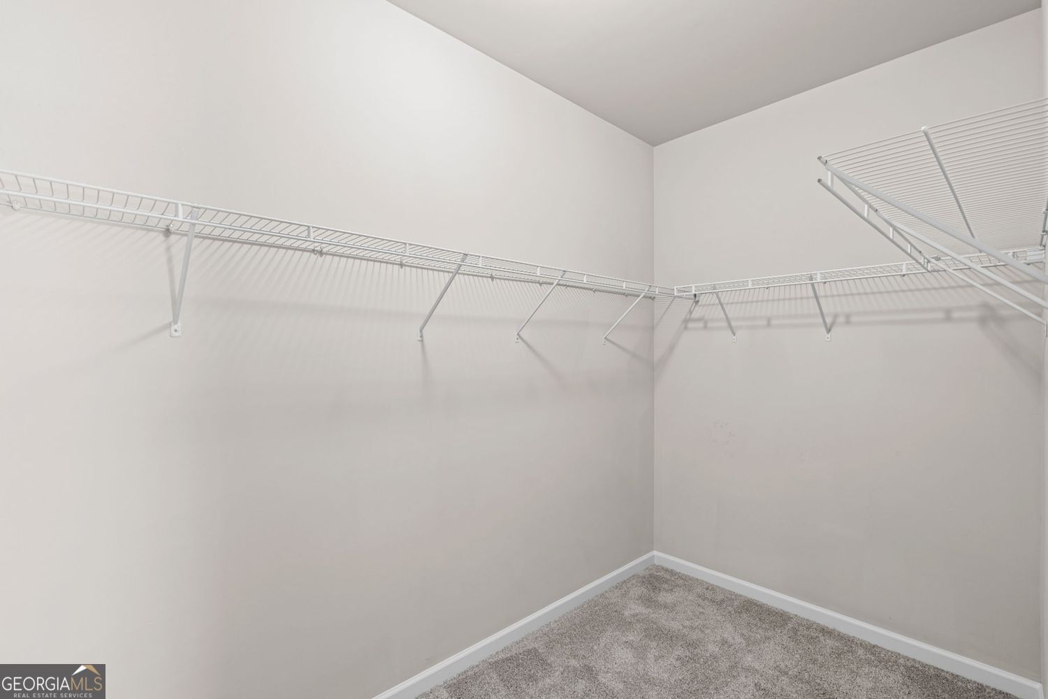 5343 Catrina Way Property Photo 24