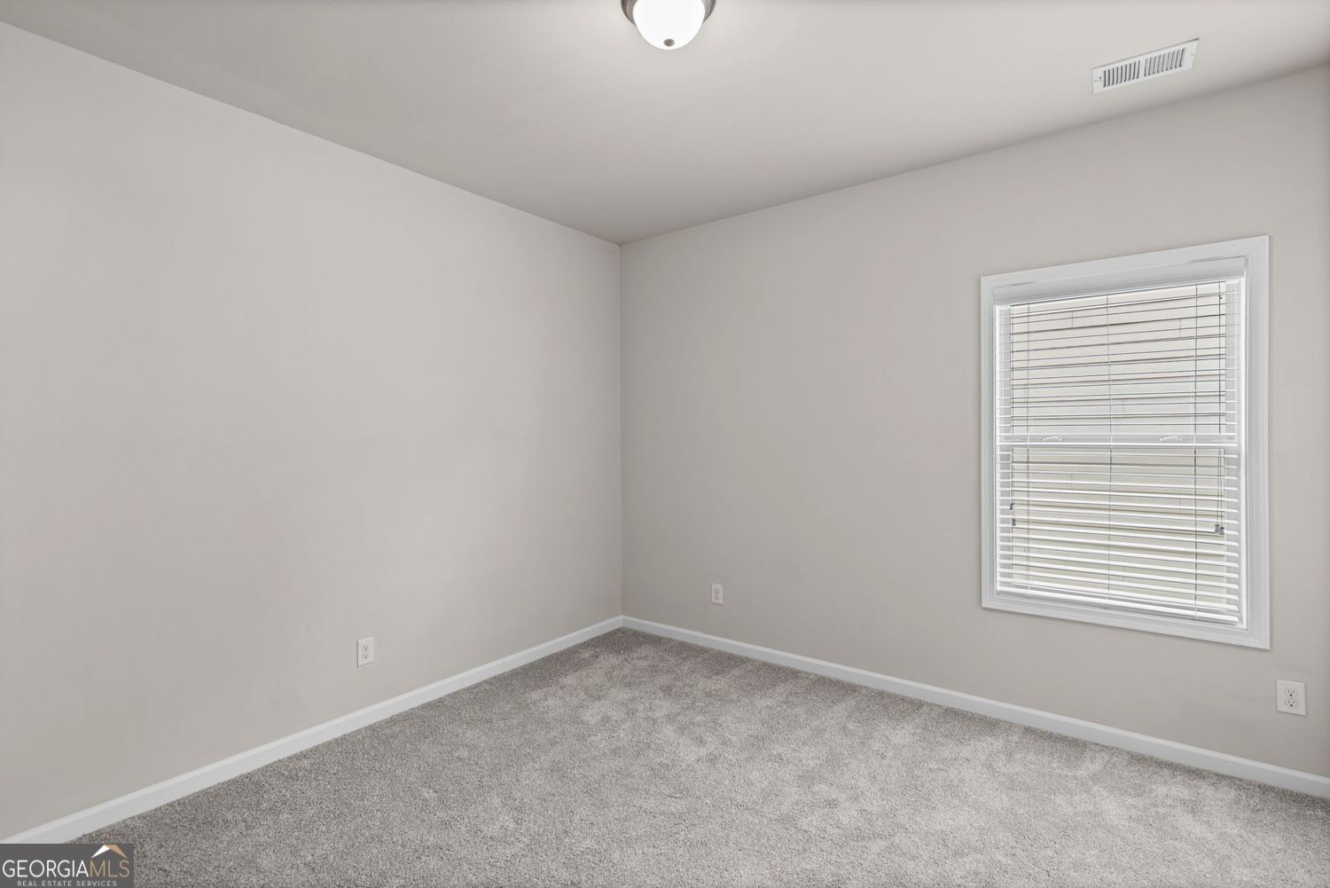 5343 Catrina Way Property Photo 27