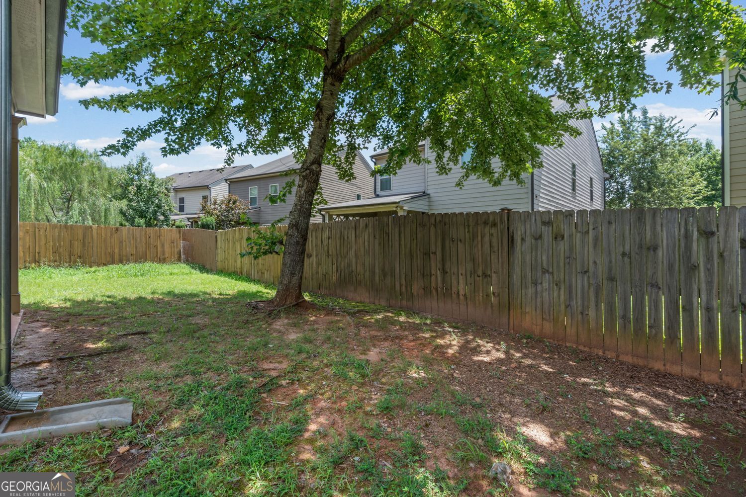 5343 Catrina Way Property Photo 32