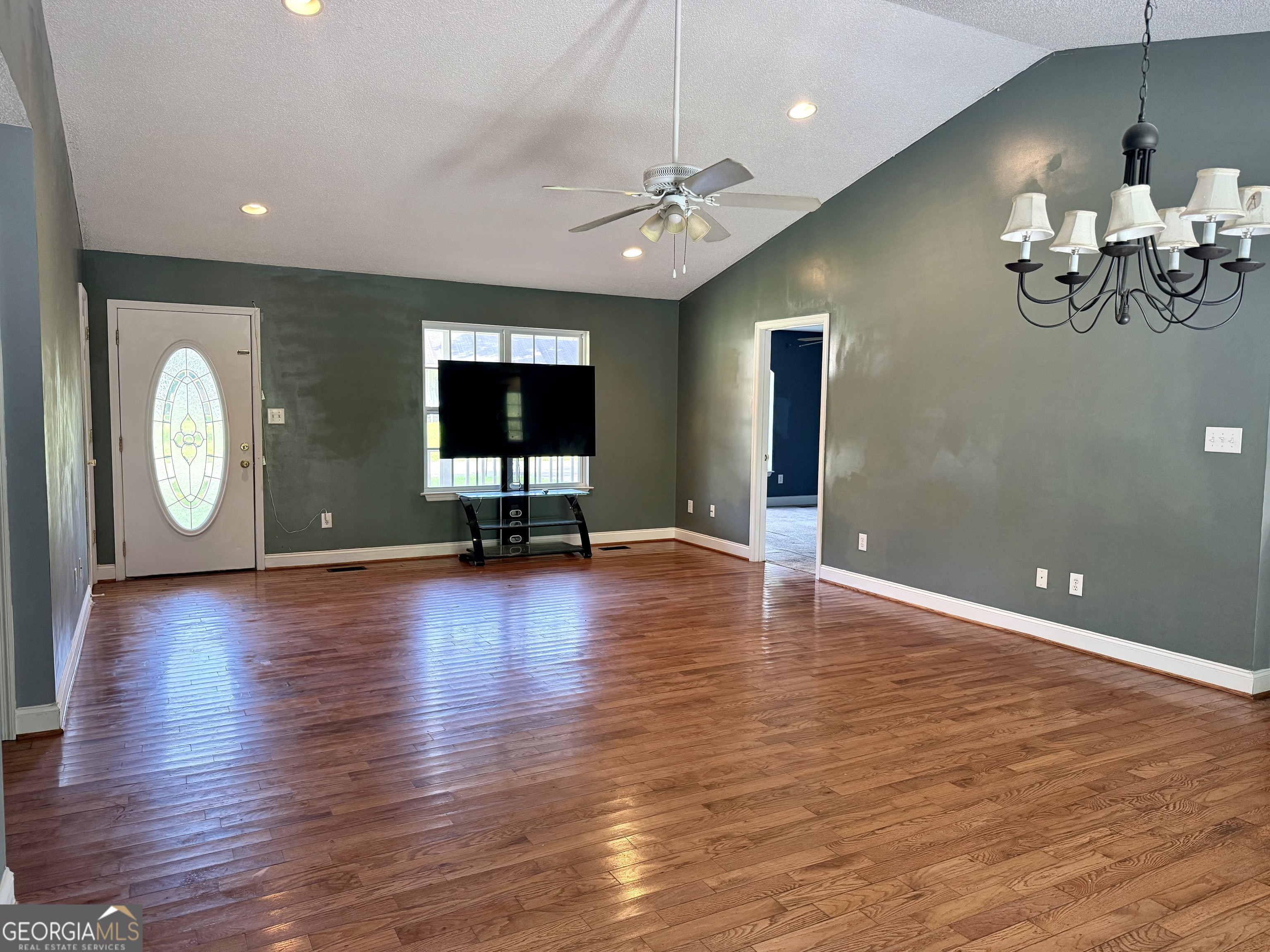 201 Briarwood Circle Property Photo 6