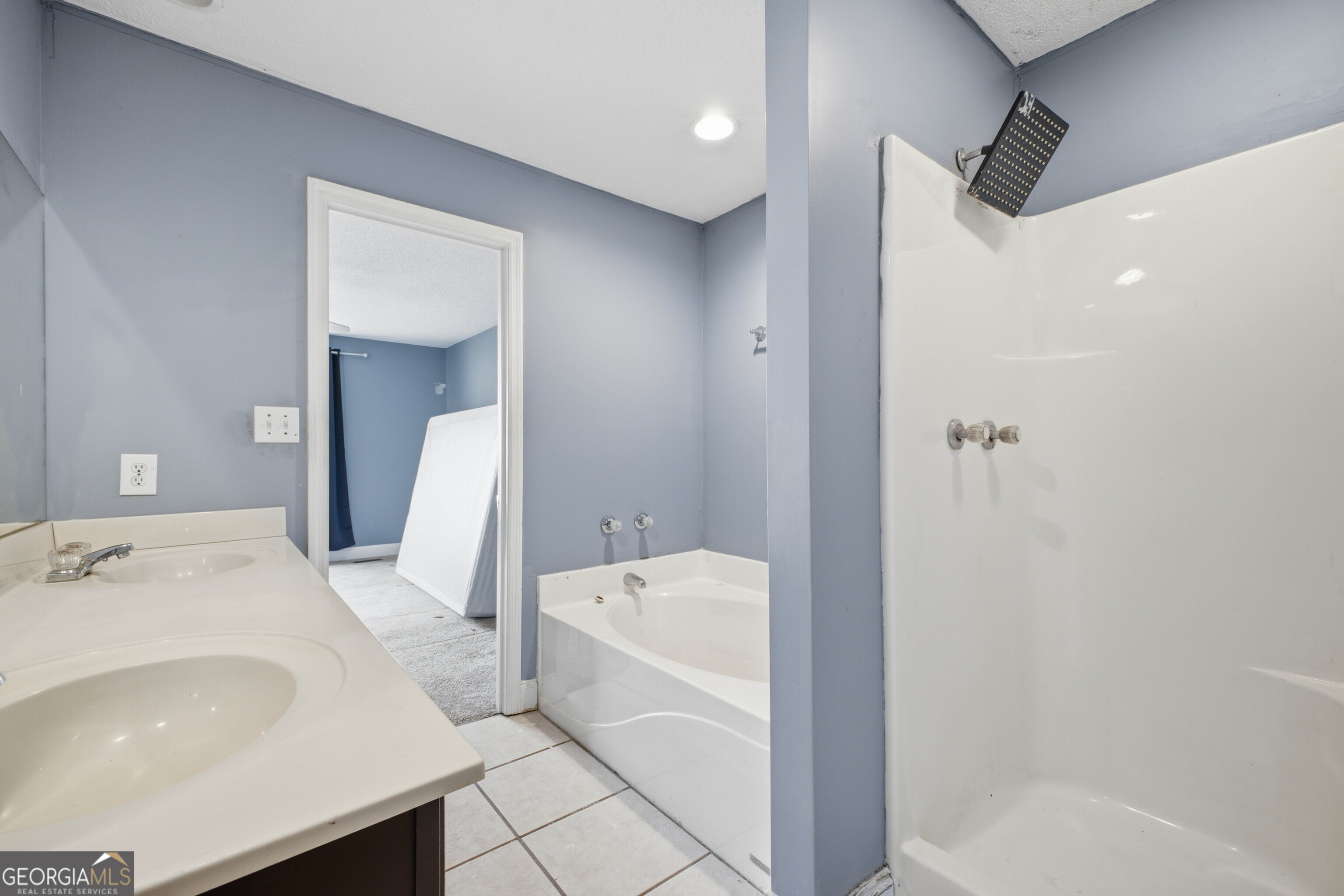 201 Briarwood Circle Property Photo 16