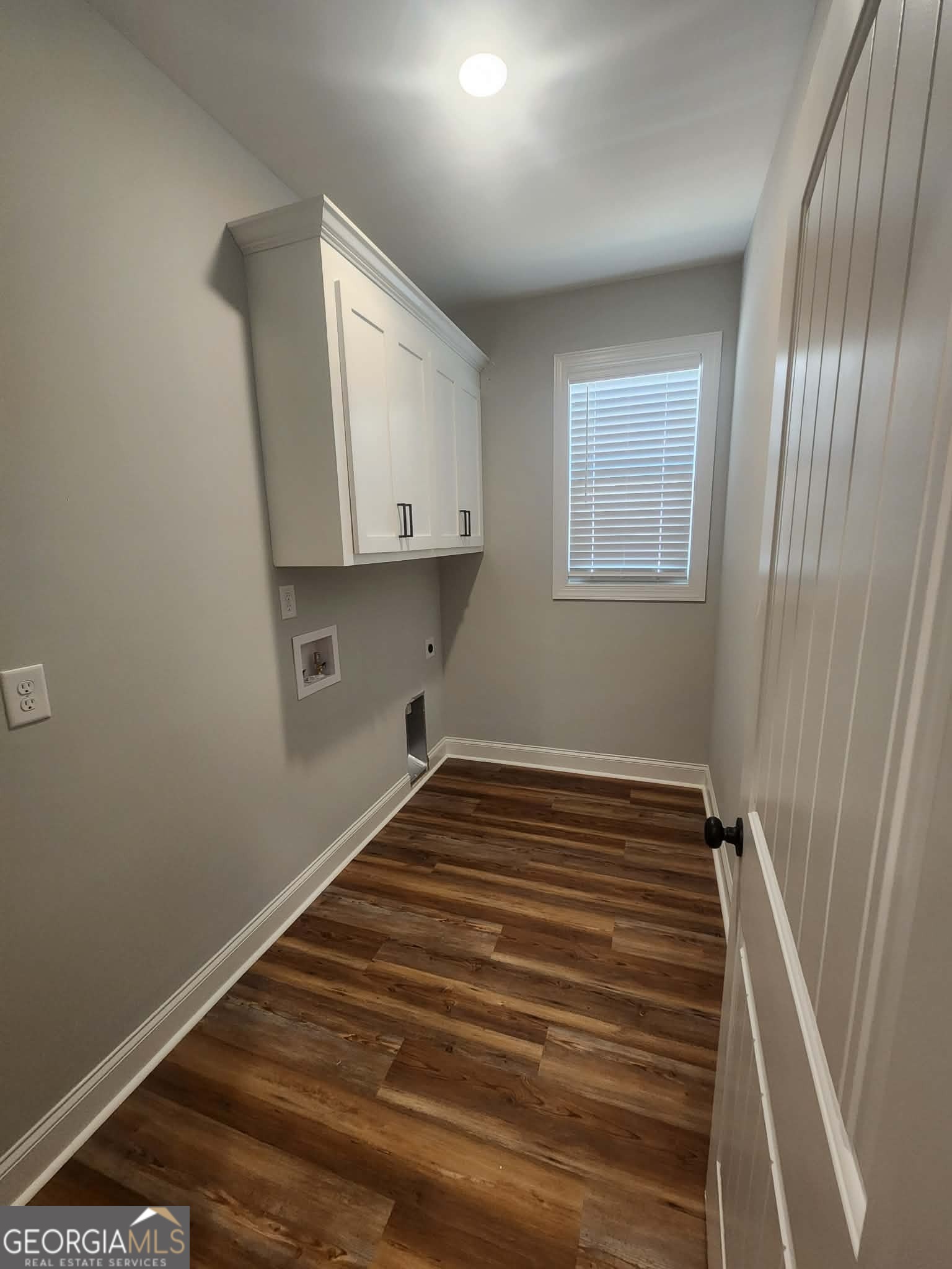303 Firelight Drive Property Photo 14