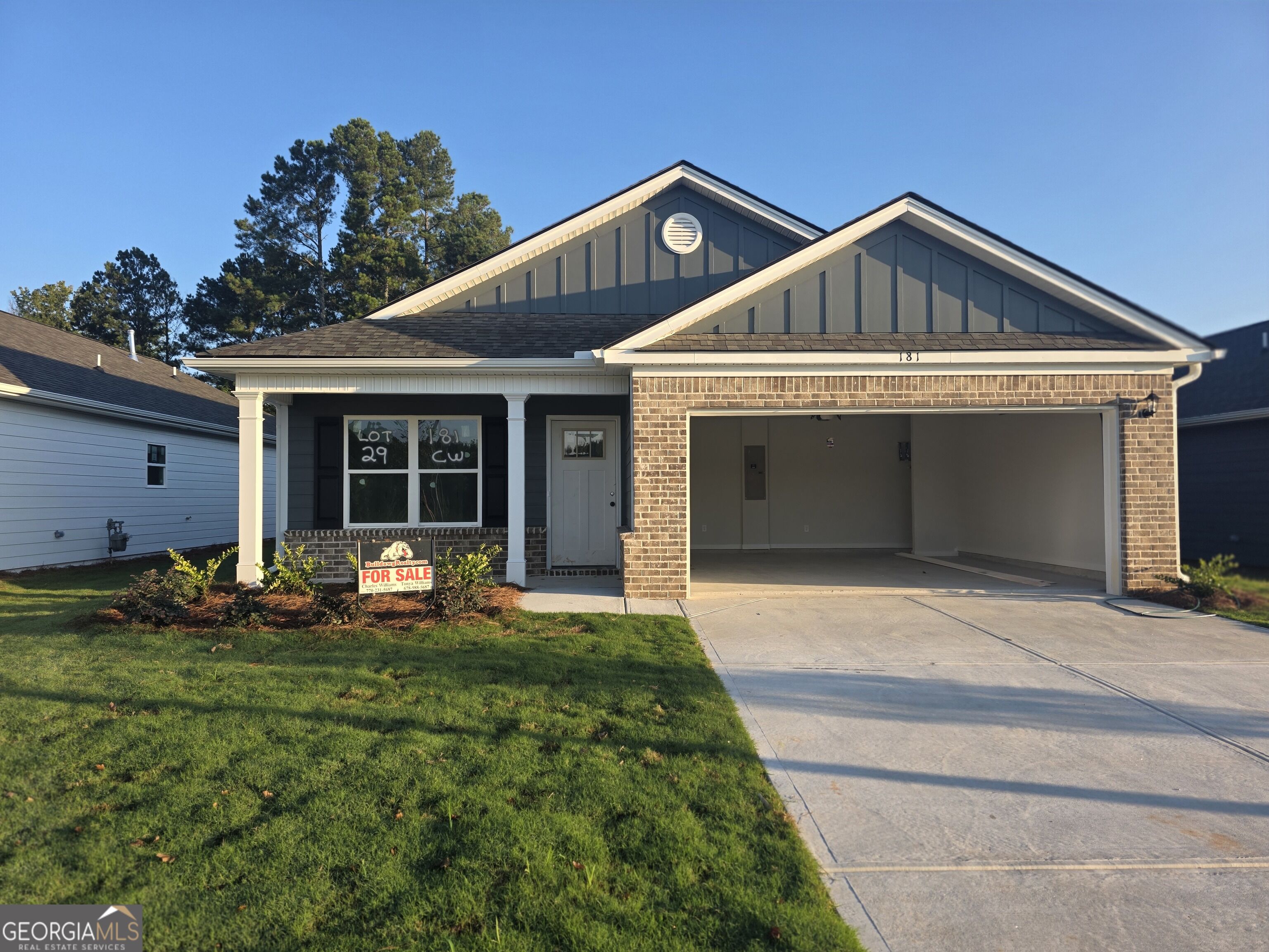 181 Charlie Way # 29 Property Photo 1