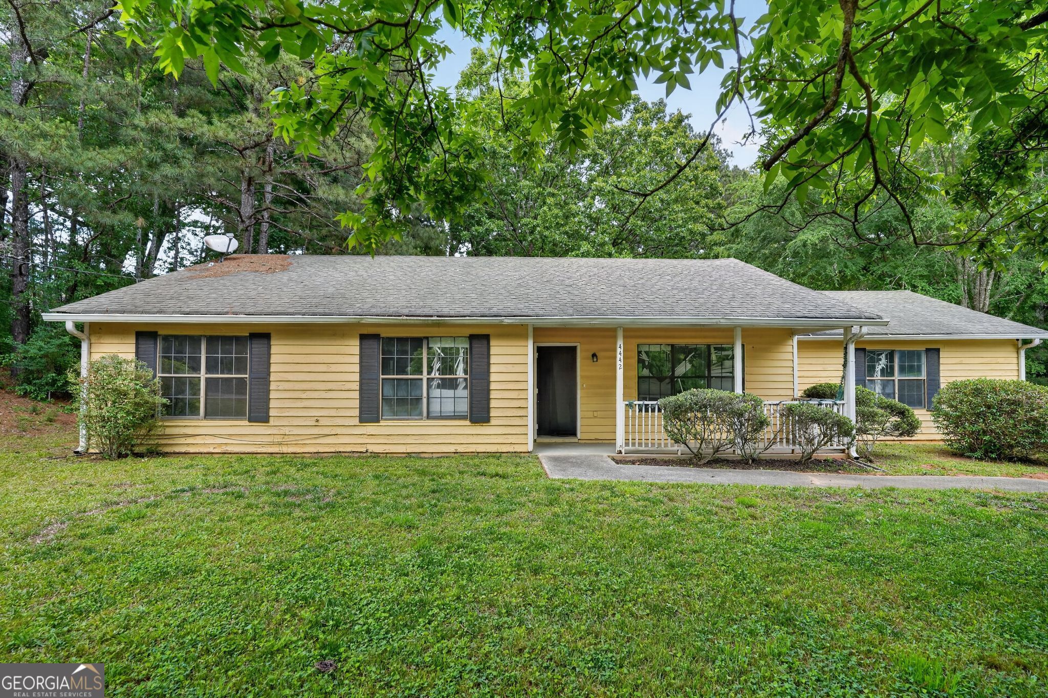 4442 Lombard Road Property Photo 1