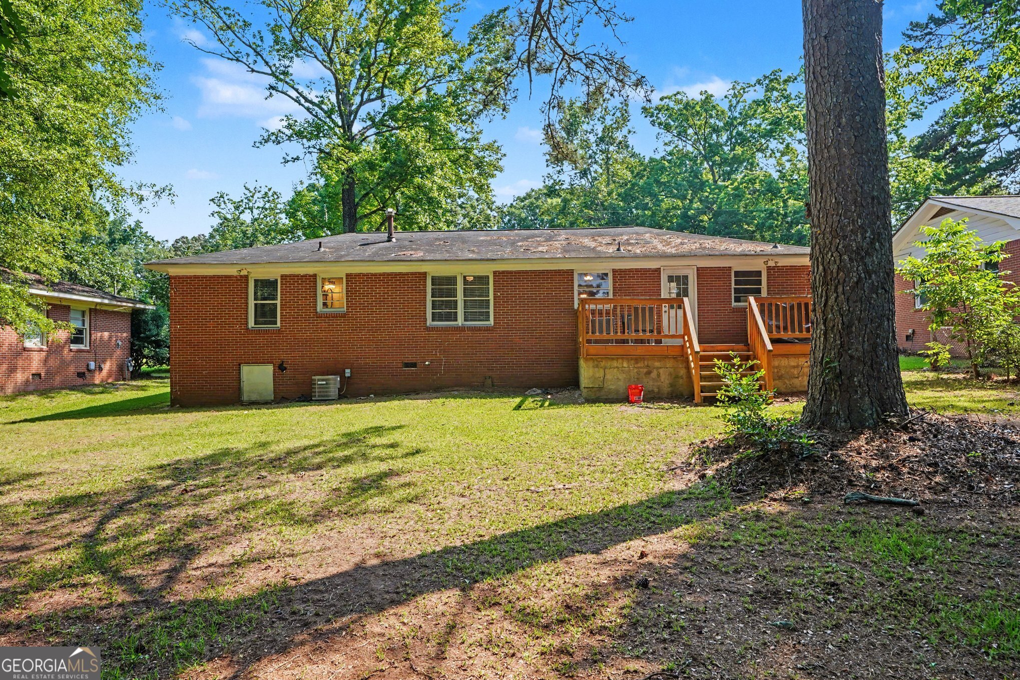 1337 Greenview Drive Property Photo 27