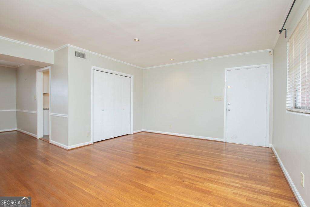 3660 Peachtree Road Ne # E4 Property Photo 5