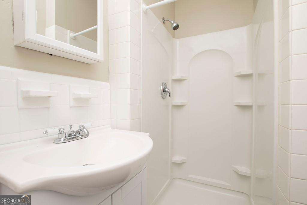 3660 Peachtree Road Ne # E4 Property Photo 14