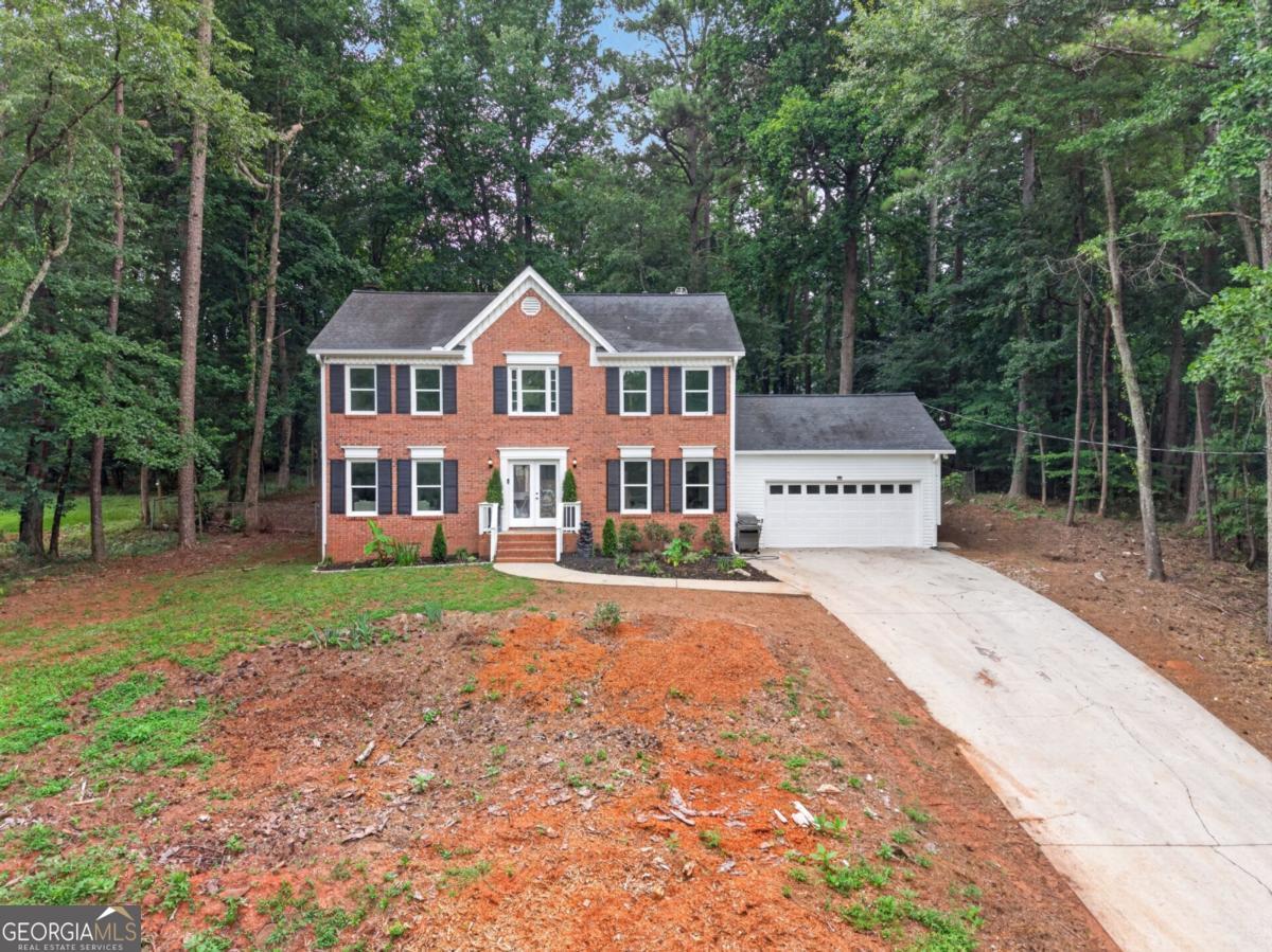 535 Woodrow Drive Property Photo 1
