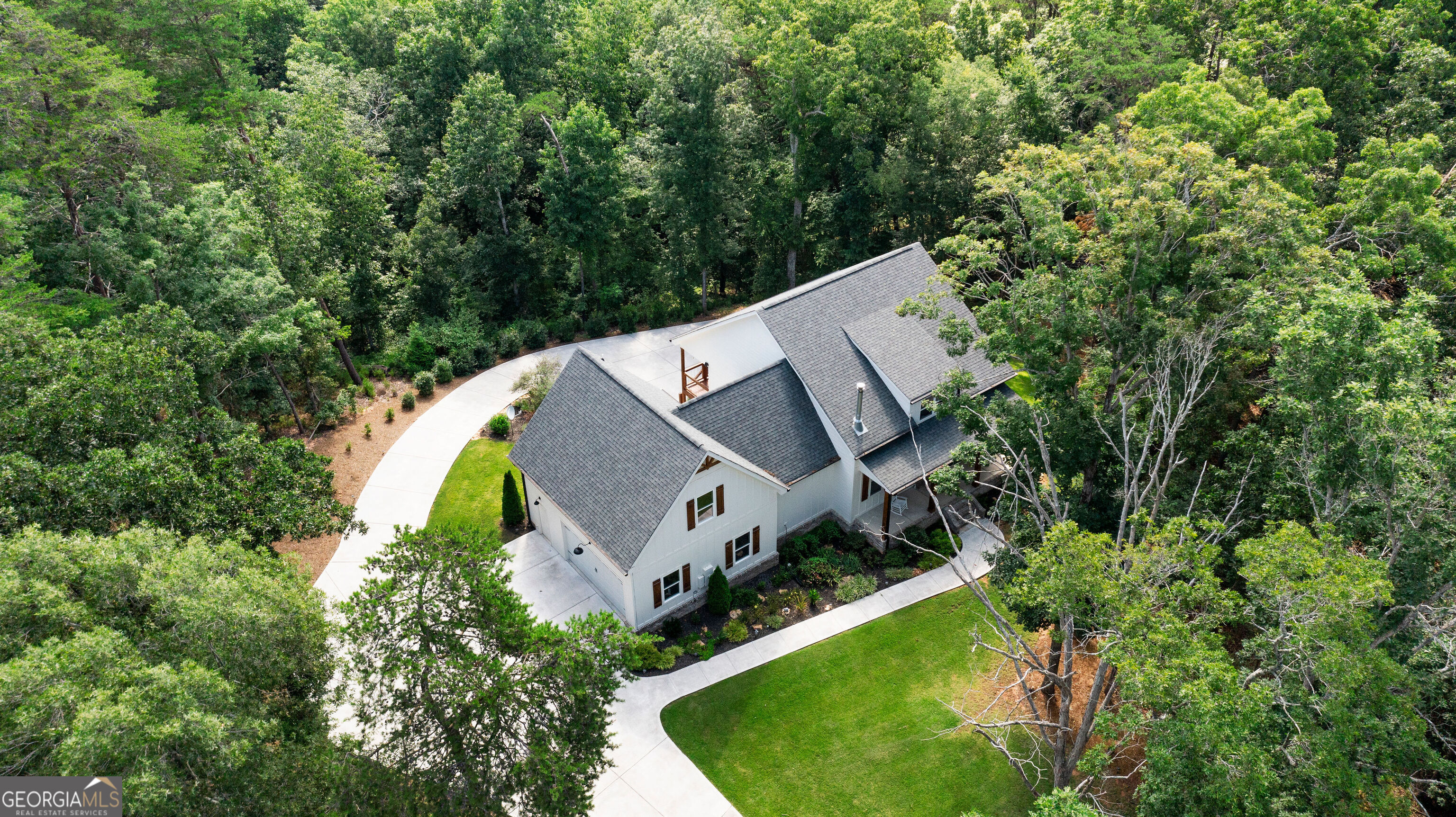 220 Long Road Property Photo 3