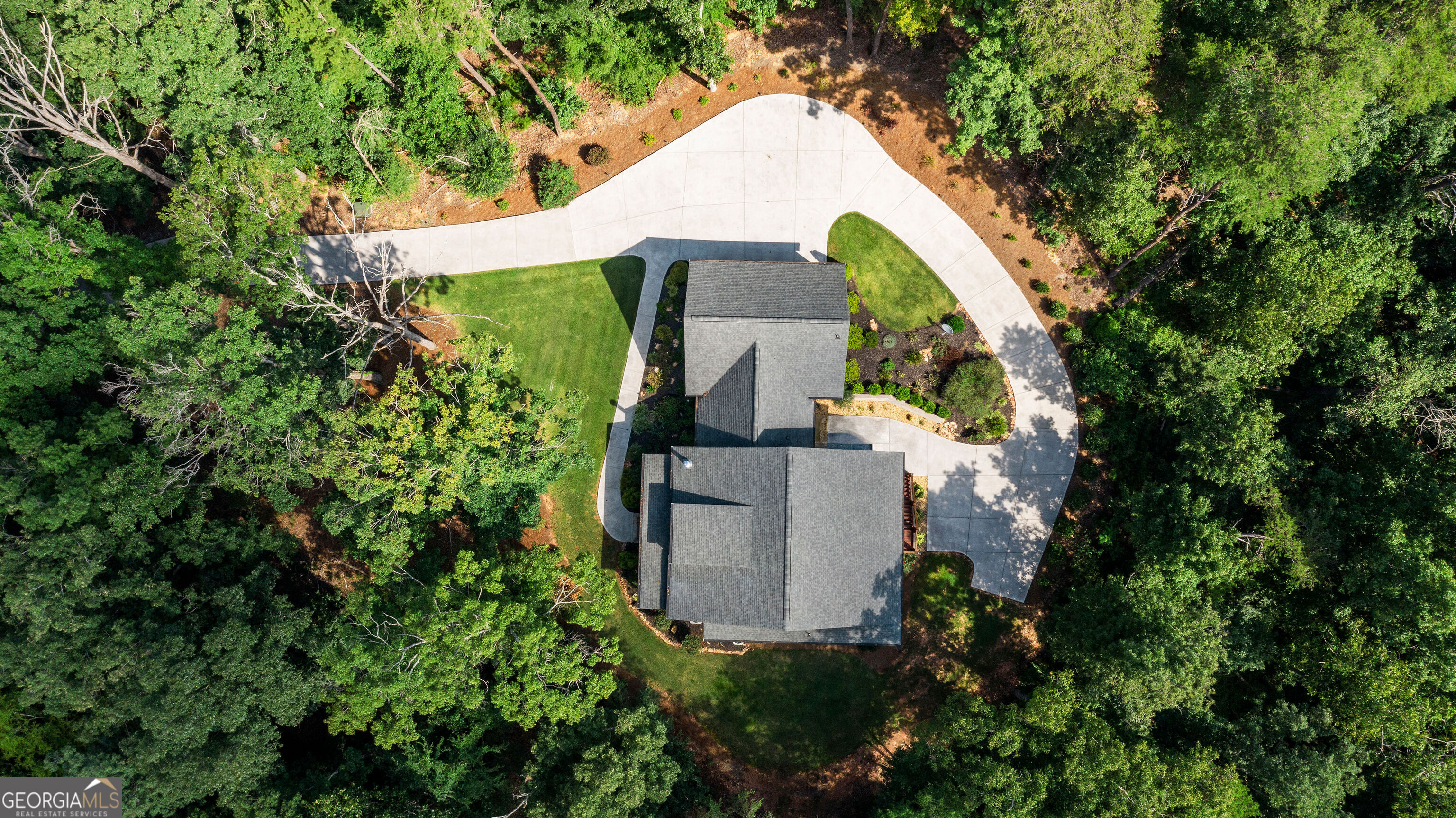 220 Long Road Property Photo 4