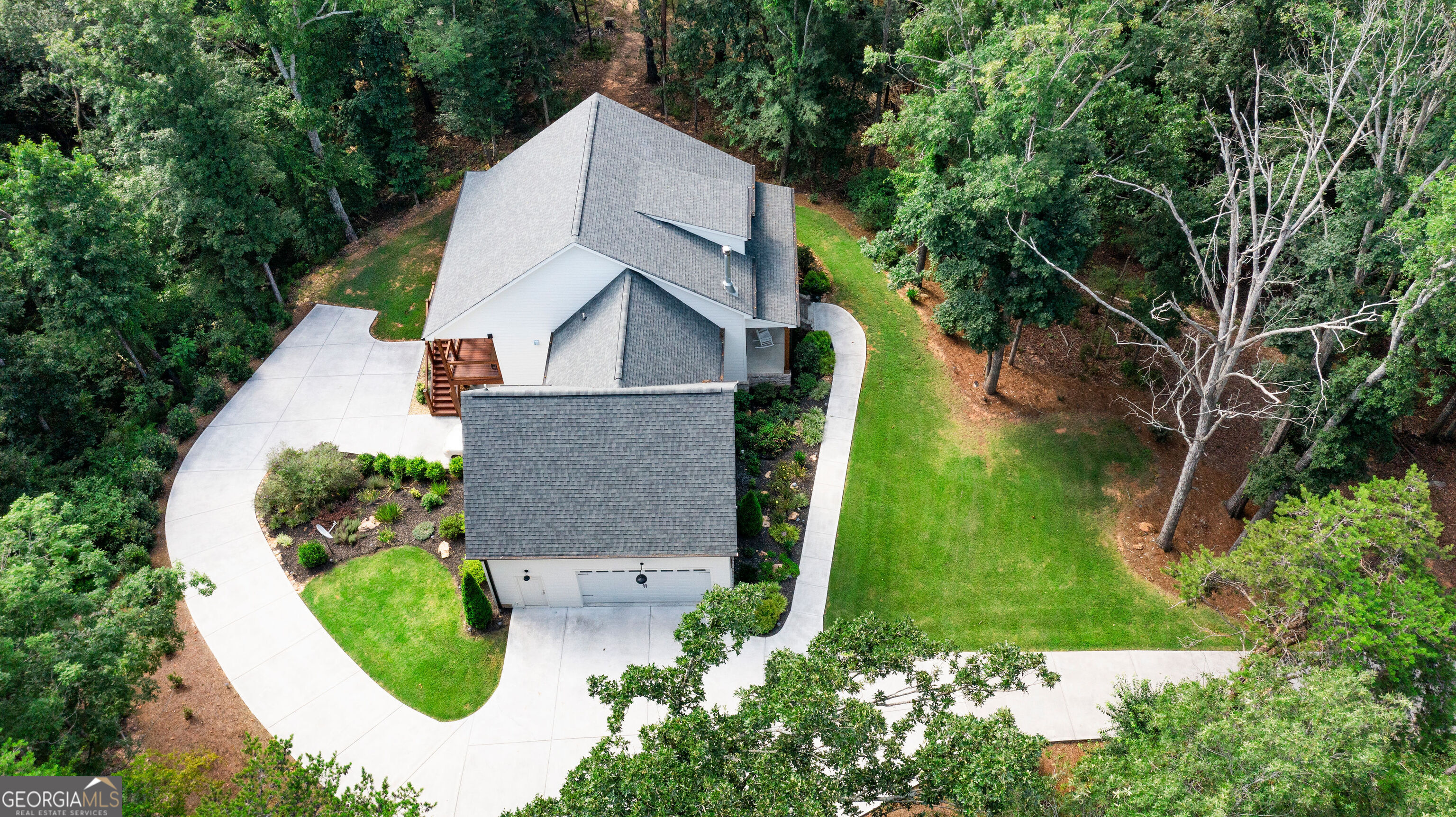 220 Long Road Property Photo 5