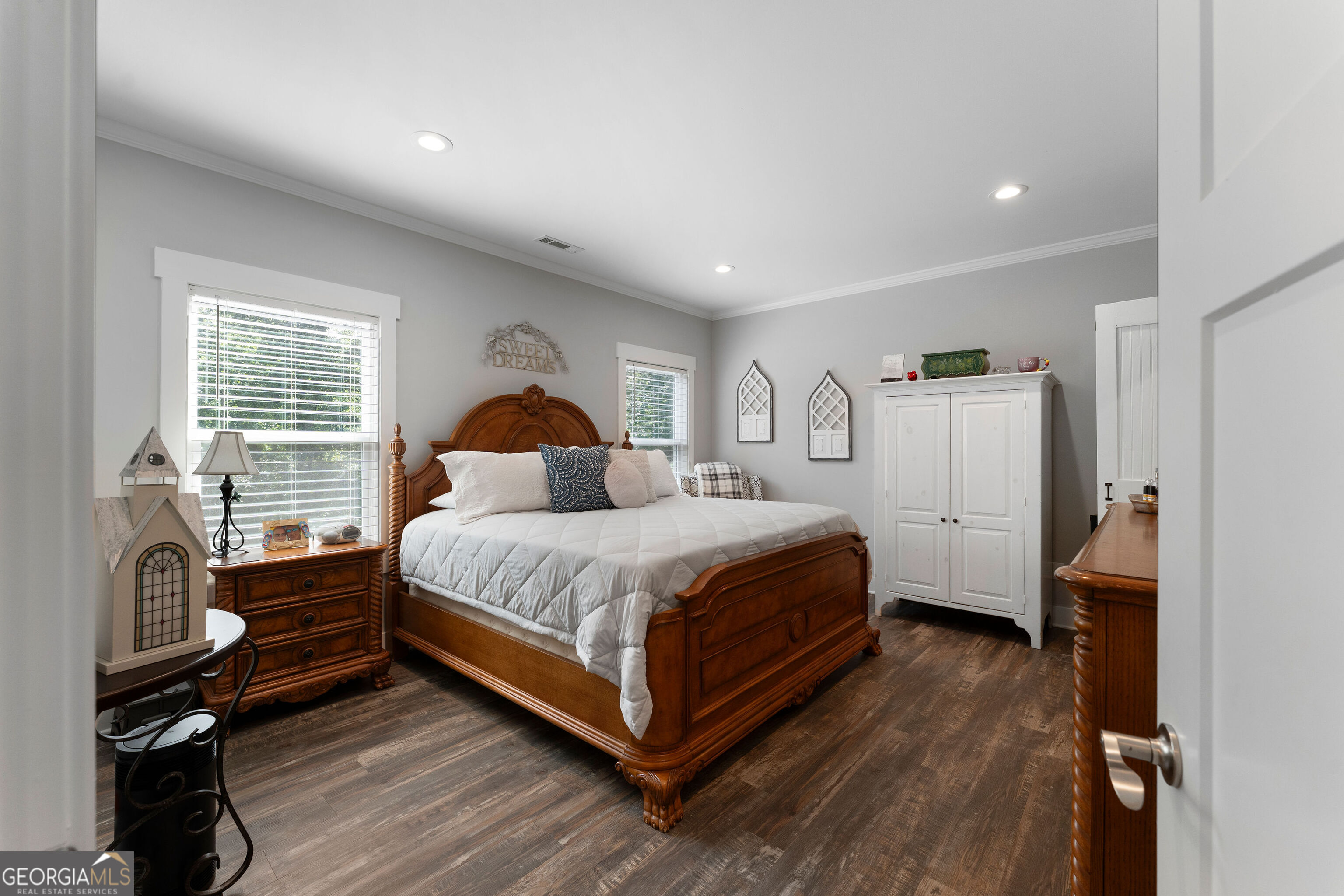 220 Long Road Property Photo 23
