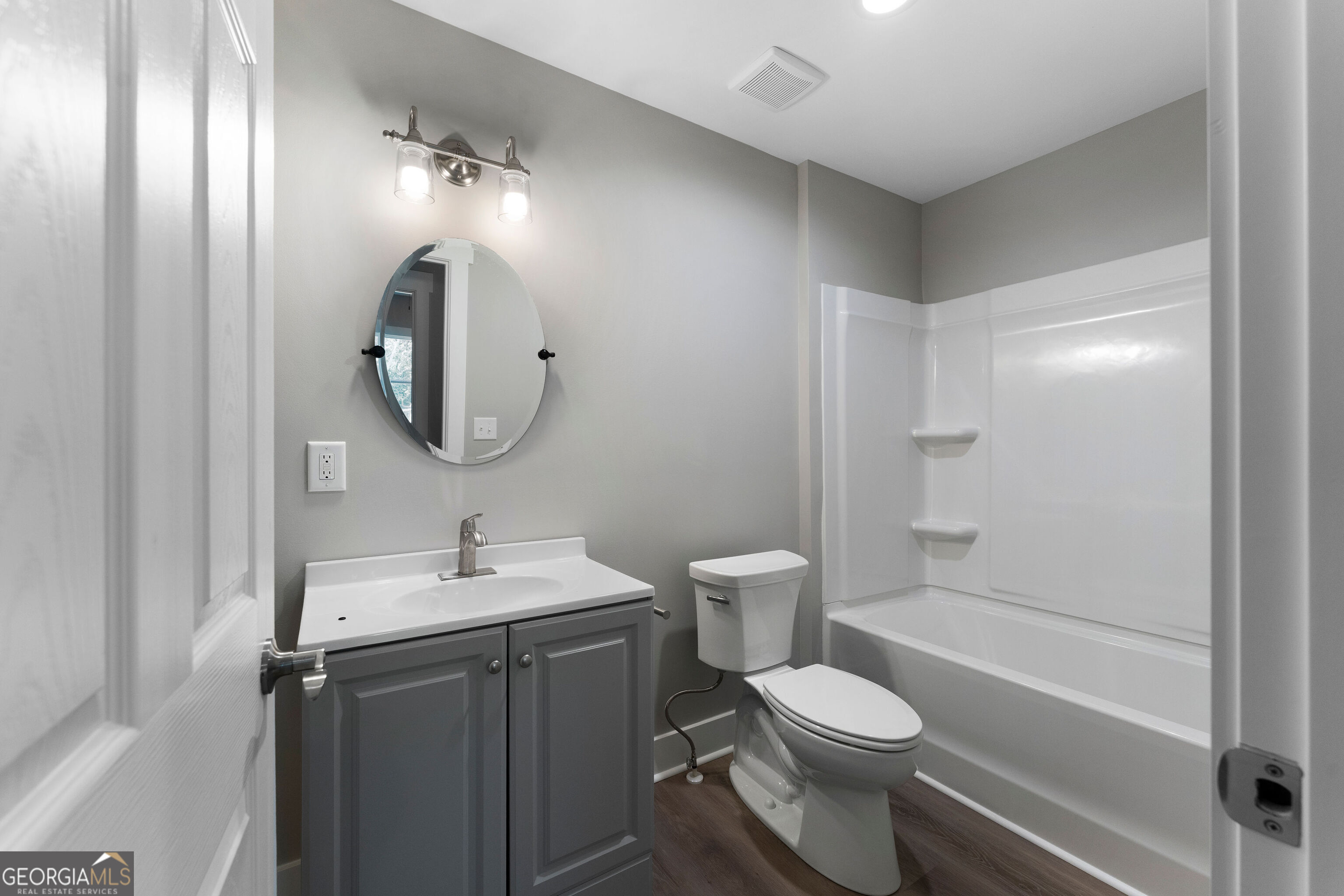 220 Long Road Property Photo 34
