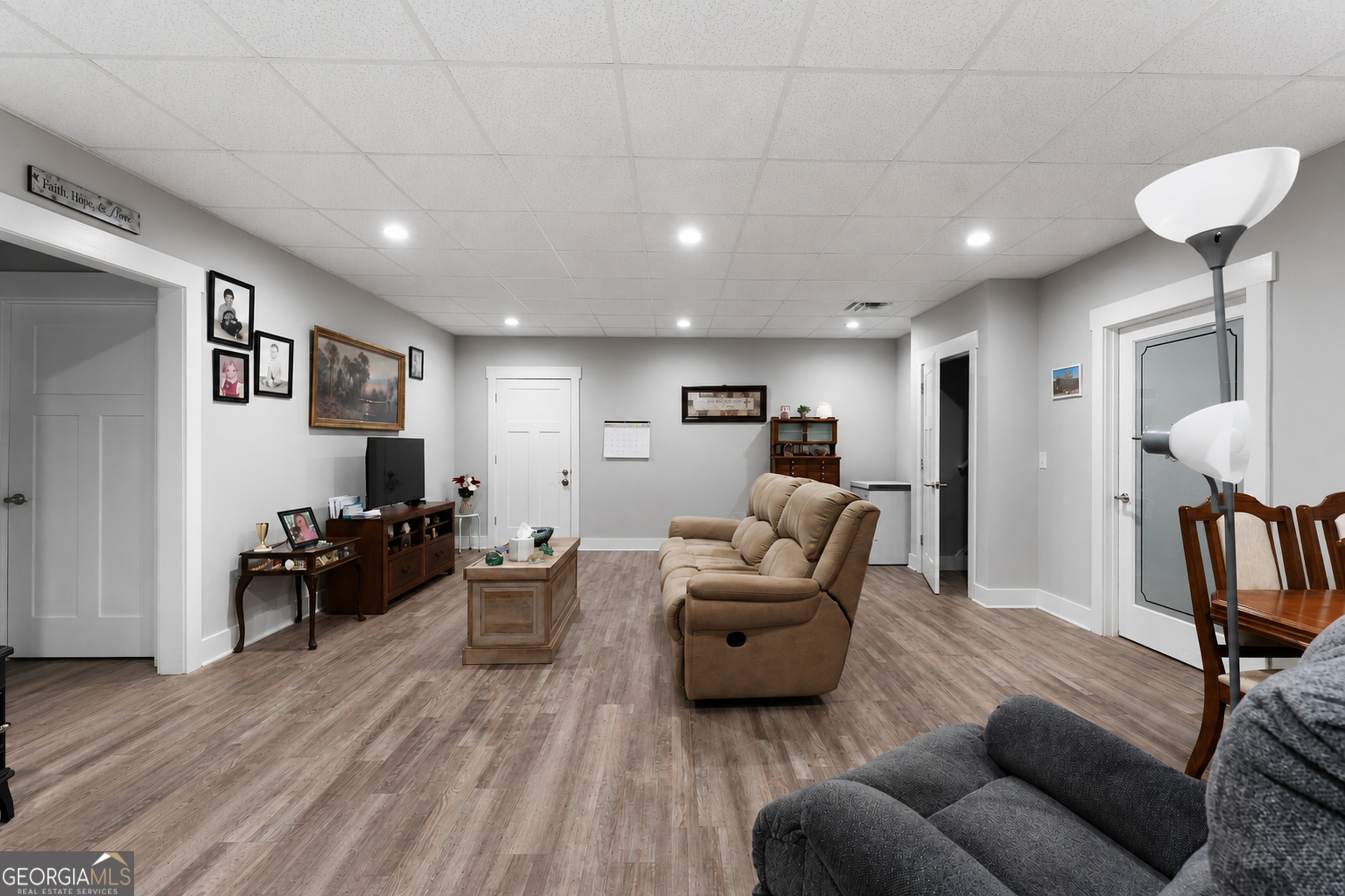 220 Long Road Property Photo 35