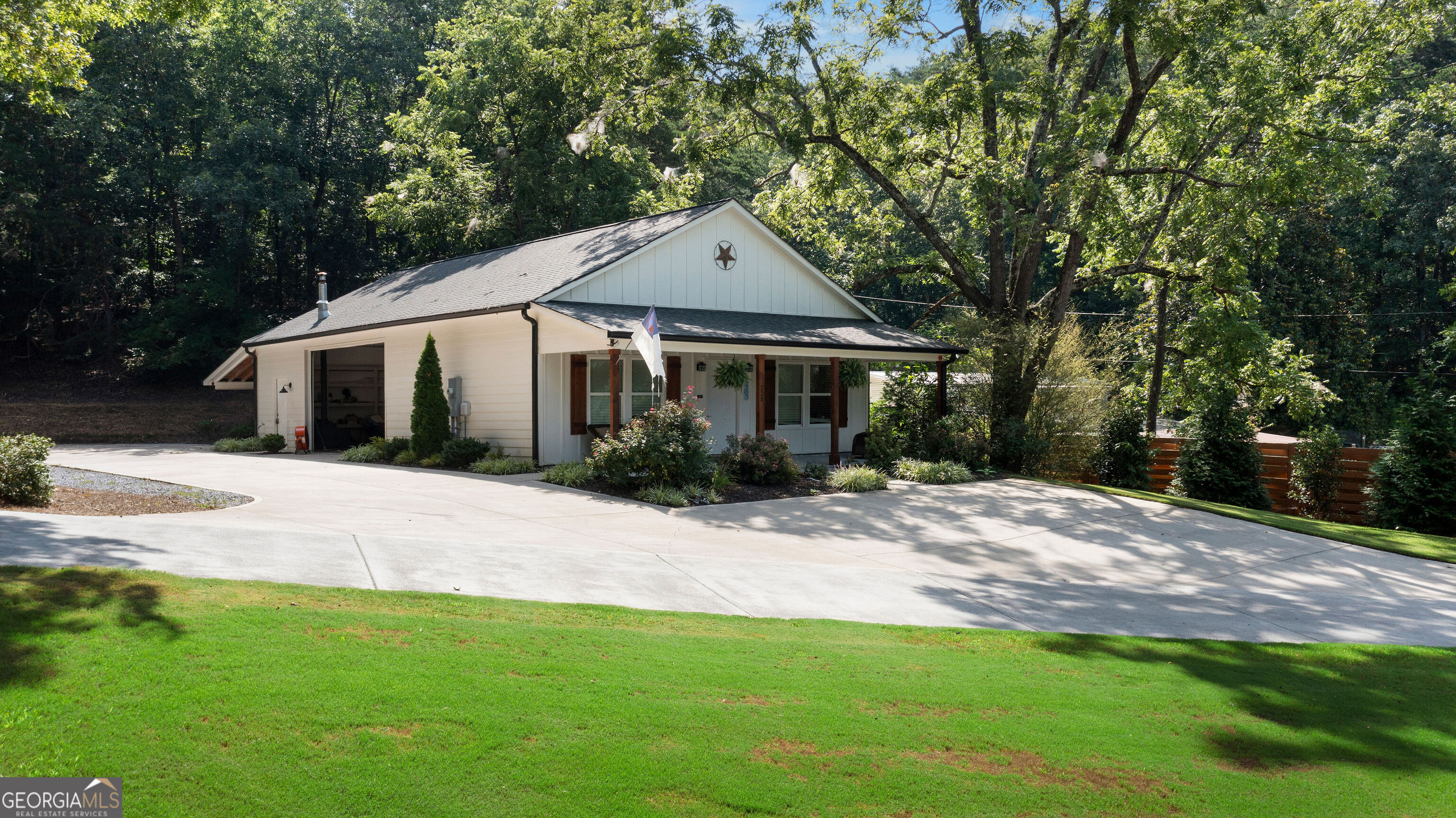 220 Long Road Property Photo 50
