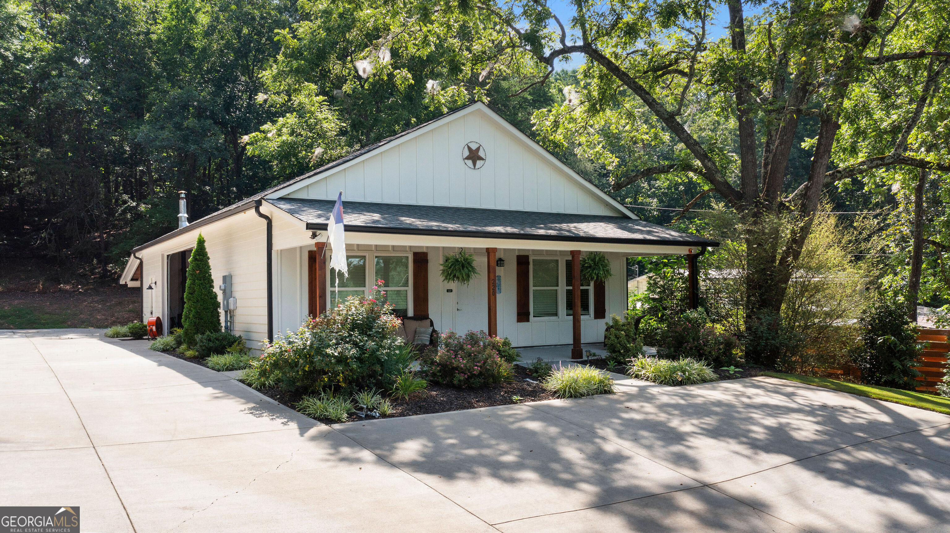 220 Long Road Property Photo 51