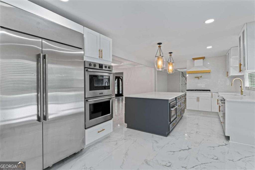 2023 Stoneleigh Drive Property Photo 19