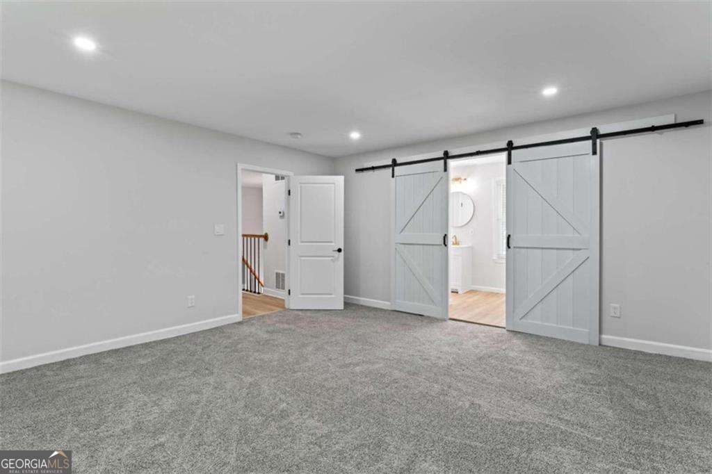 2023 Stoneleigh Drive Property Photo 25