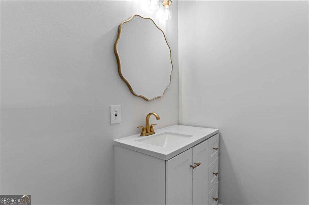 2023 Stoneleigh Drive Property Photo 27