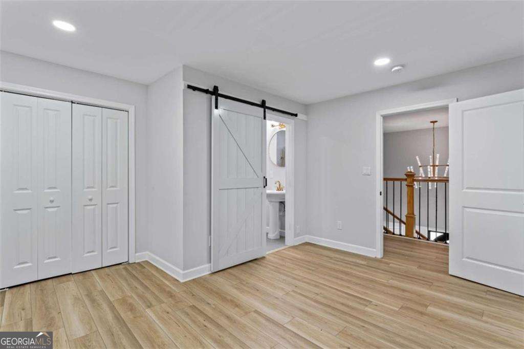 2023 Stoneleigh Drive Property Photo 29