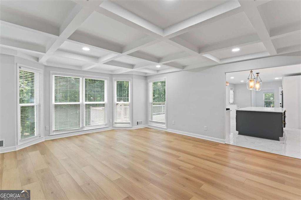 2023 Stoneleigh Drive Property Photo 35