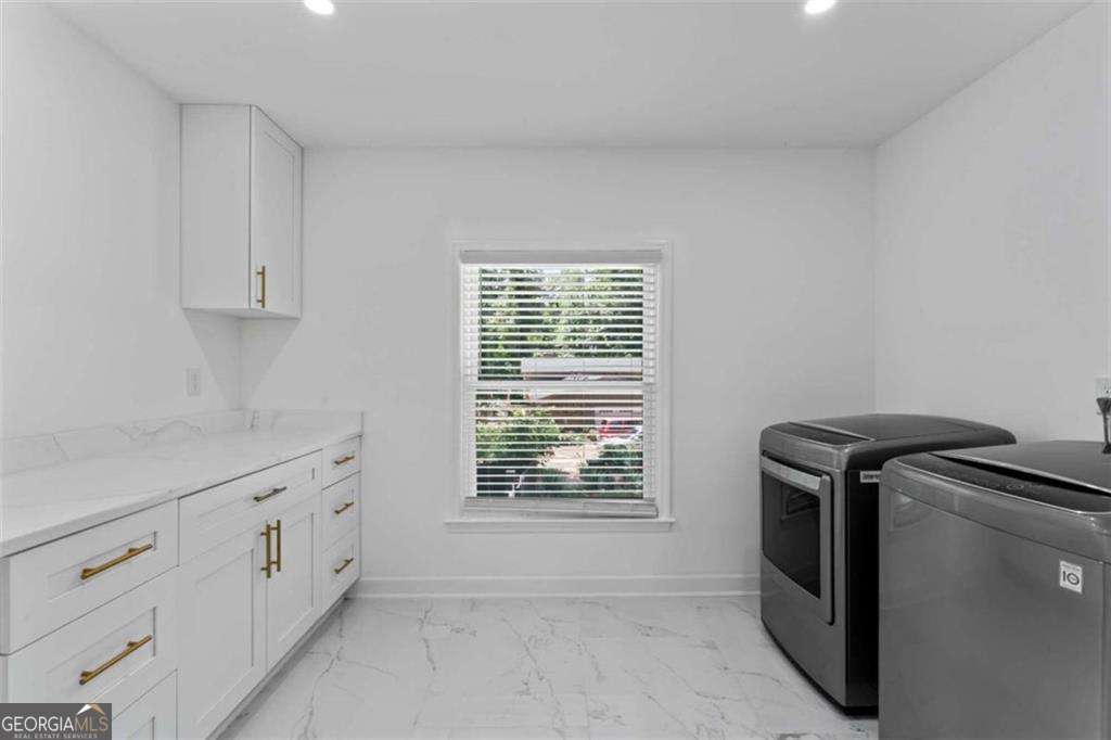 2023 Stoneleigh Drive Property Photo 36