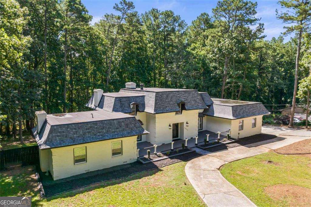 2023 Stoneleigh Drive Property Photo 43