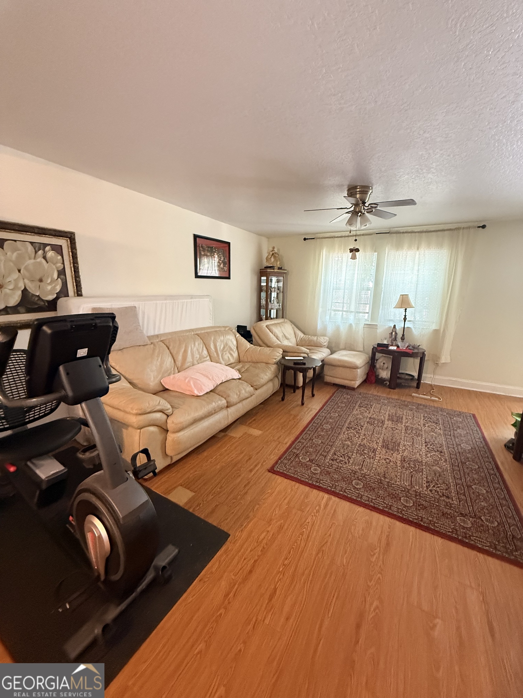 305 Townview Drive Property Photo 4