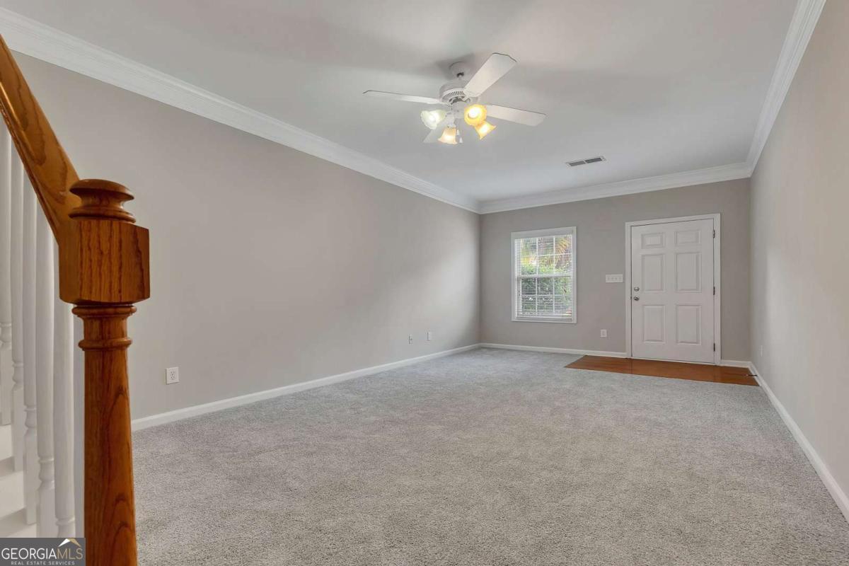 834 Ash Street Property Photo 7