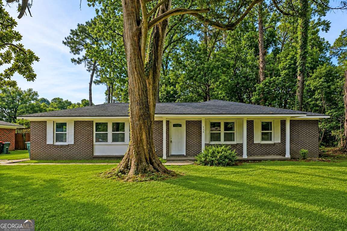 206 Paradise Drive Property Photo 6