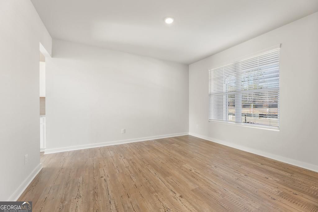 5619 Rosehall Place Property Photo 2