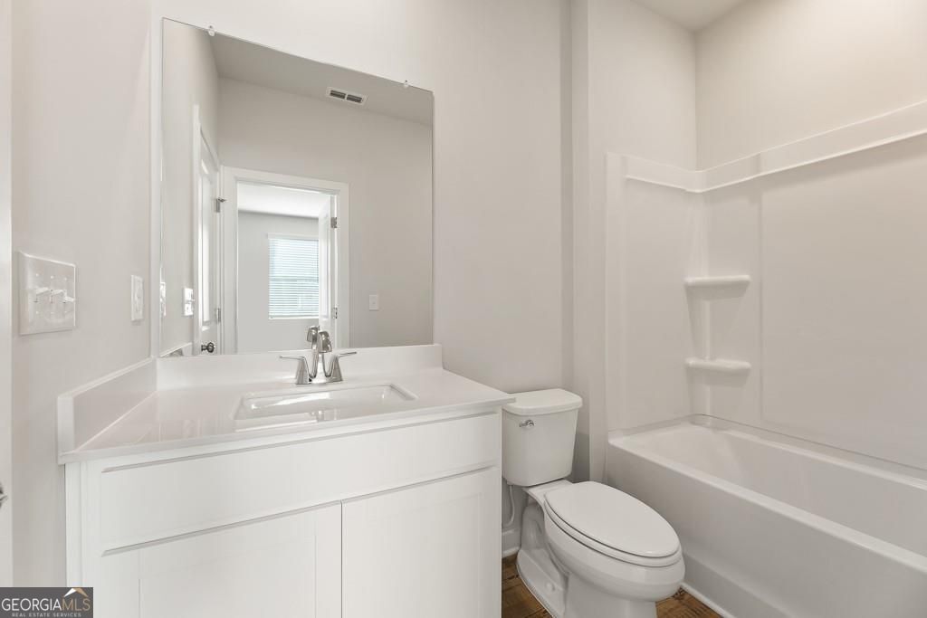 5619 Rosehall Place Property Photo 18