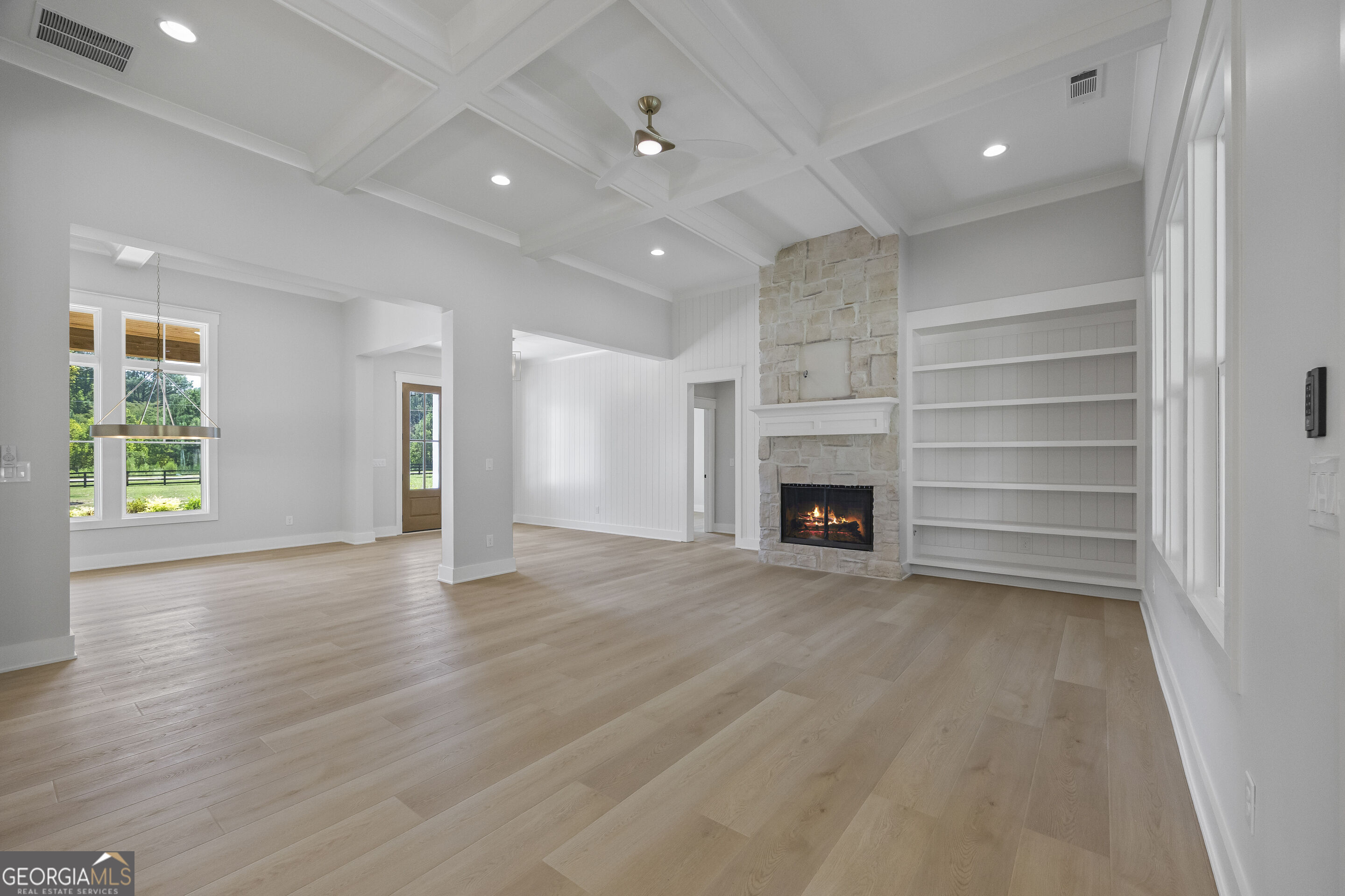 4705 H D Atha Road Property Photo 21