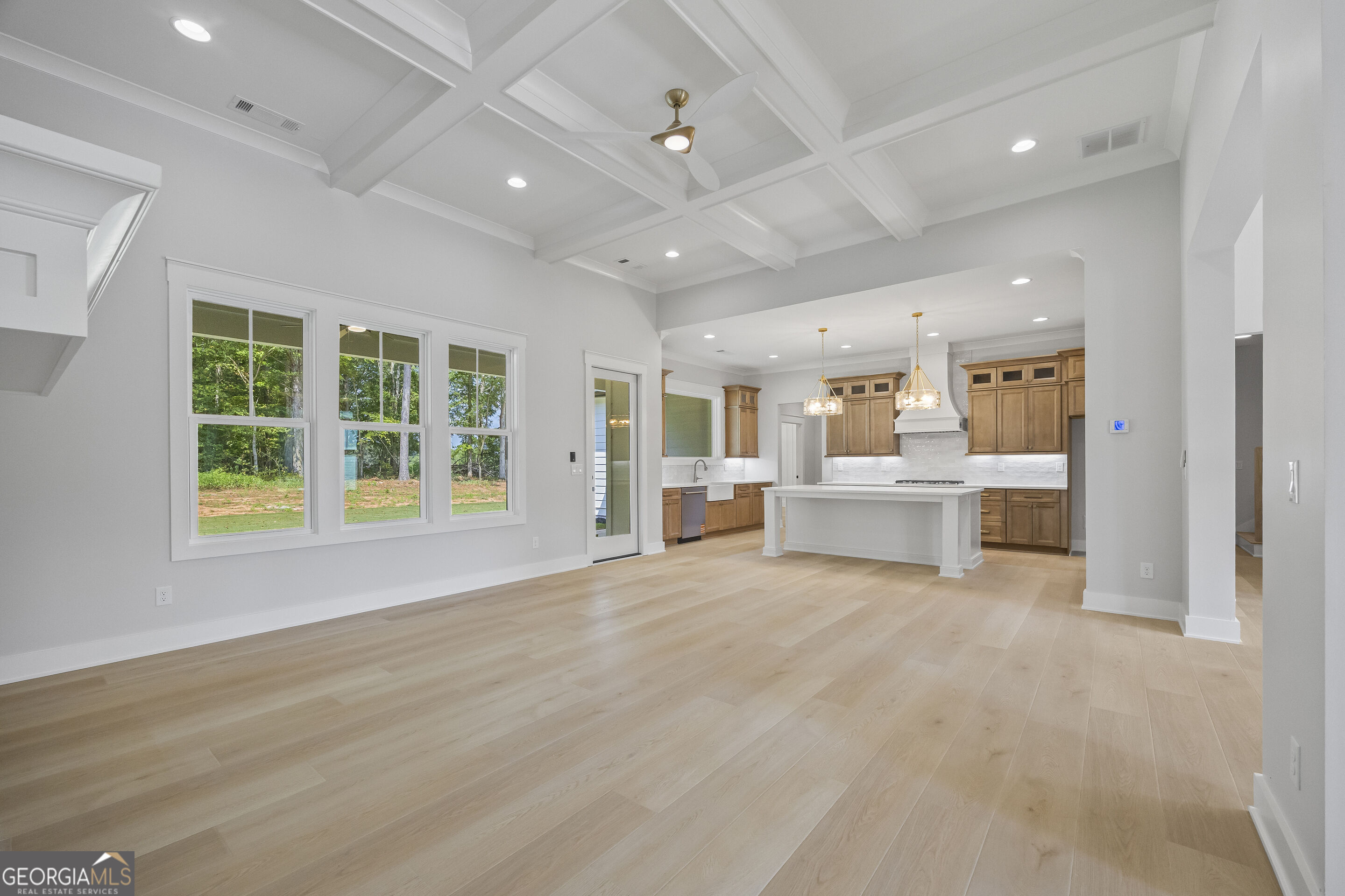 4705 H D Atha Road Property Photo 24