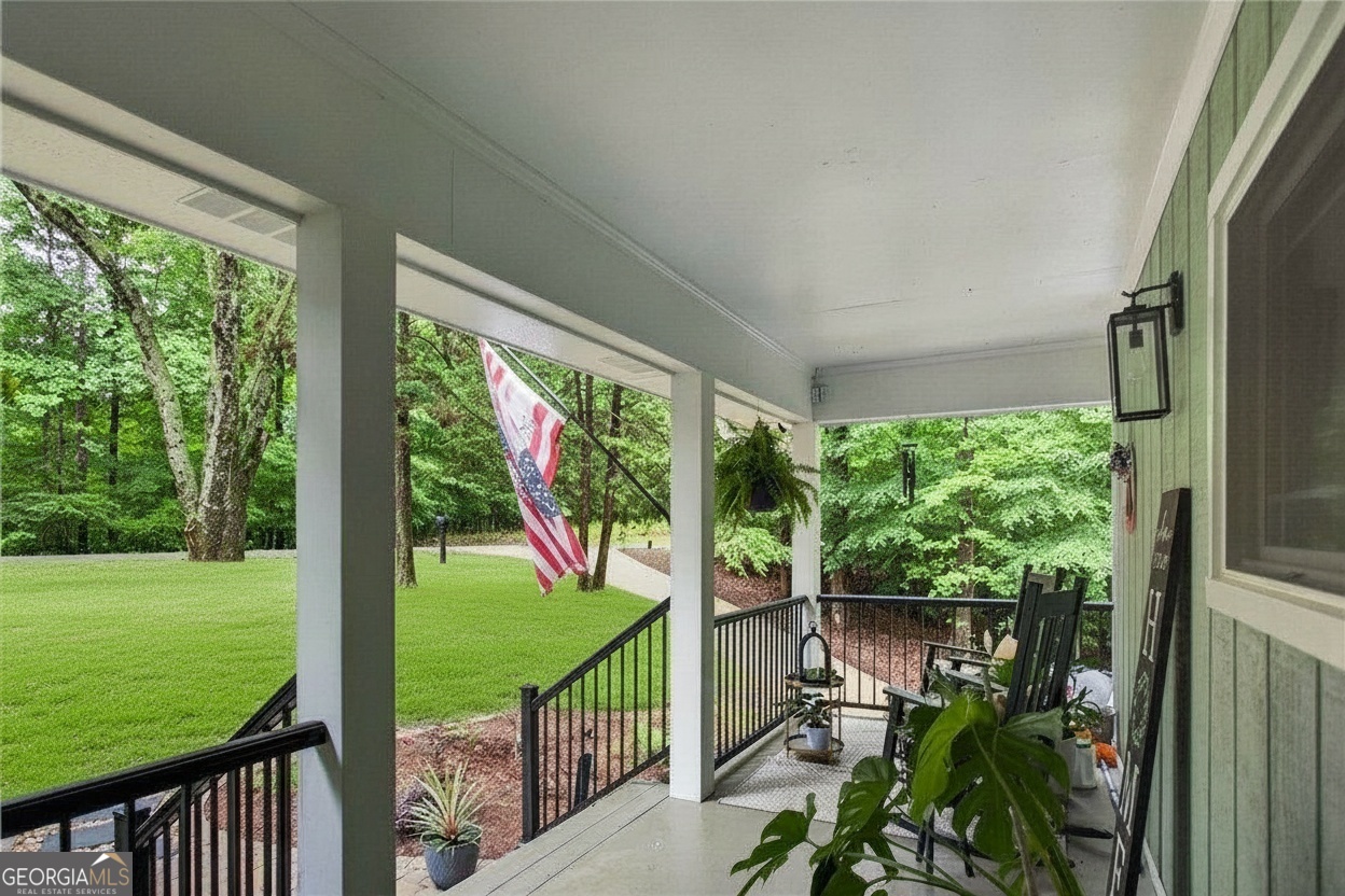 103 Pineneedle Drive Property Photo 2