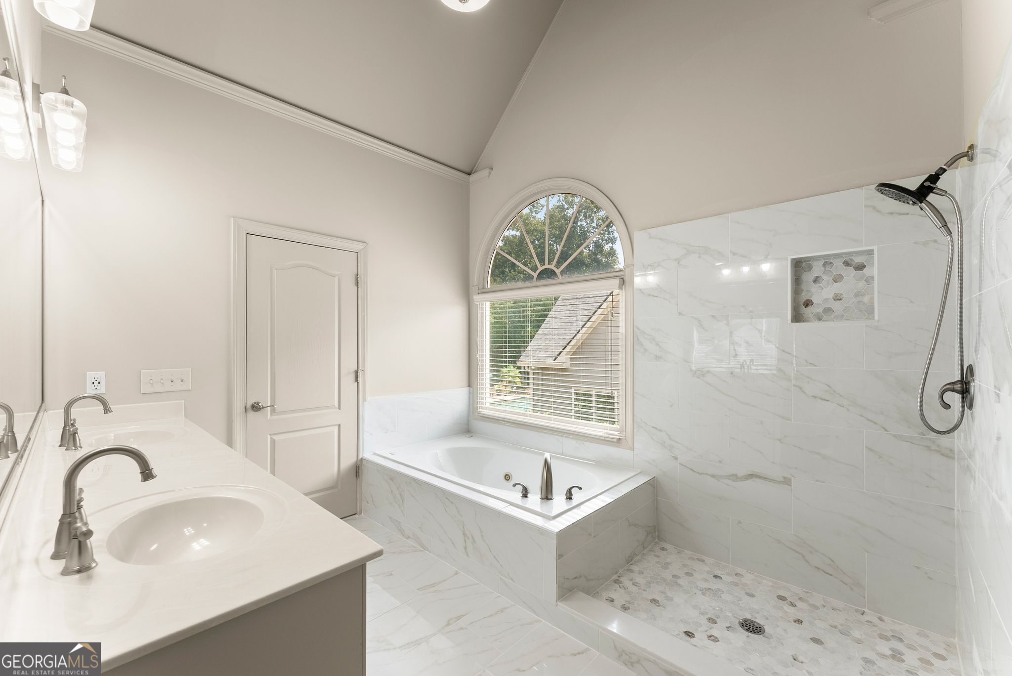 2024 Democracy Drive Property Photo 17