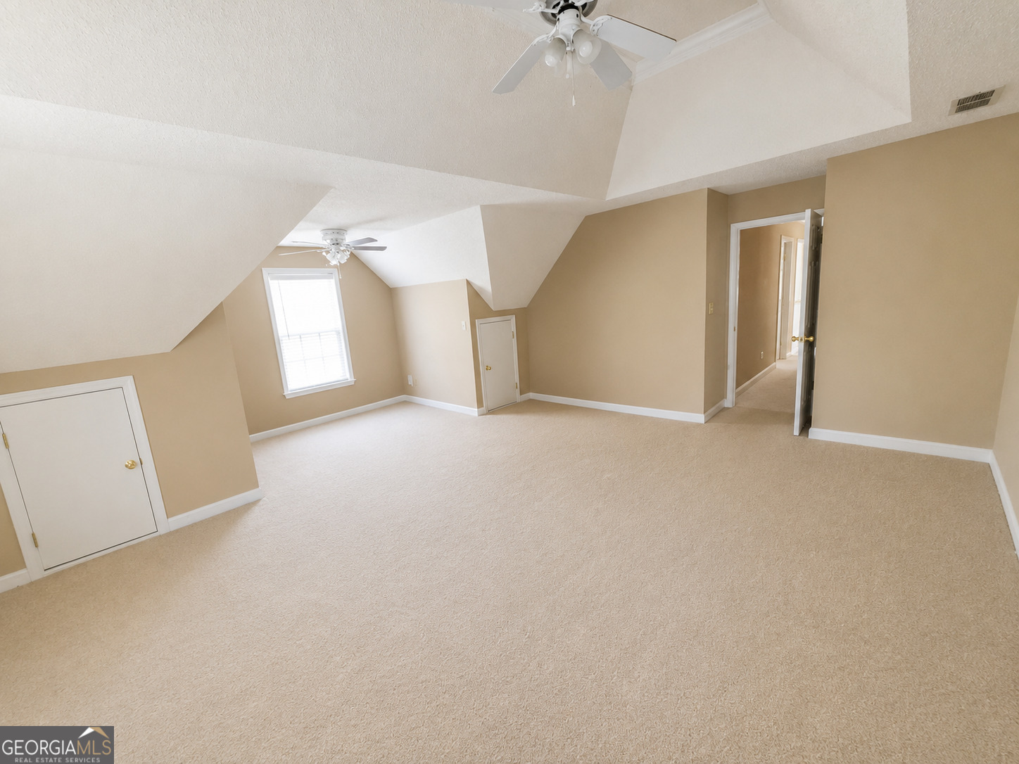 825 Stoneglen Court Property Photo 12