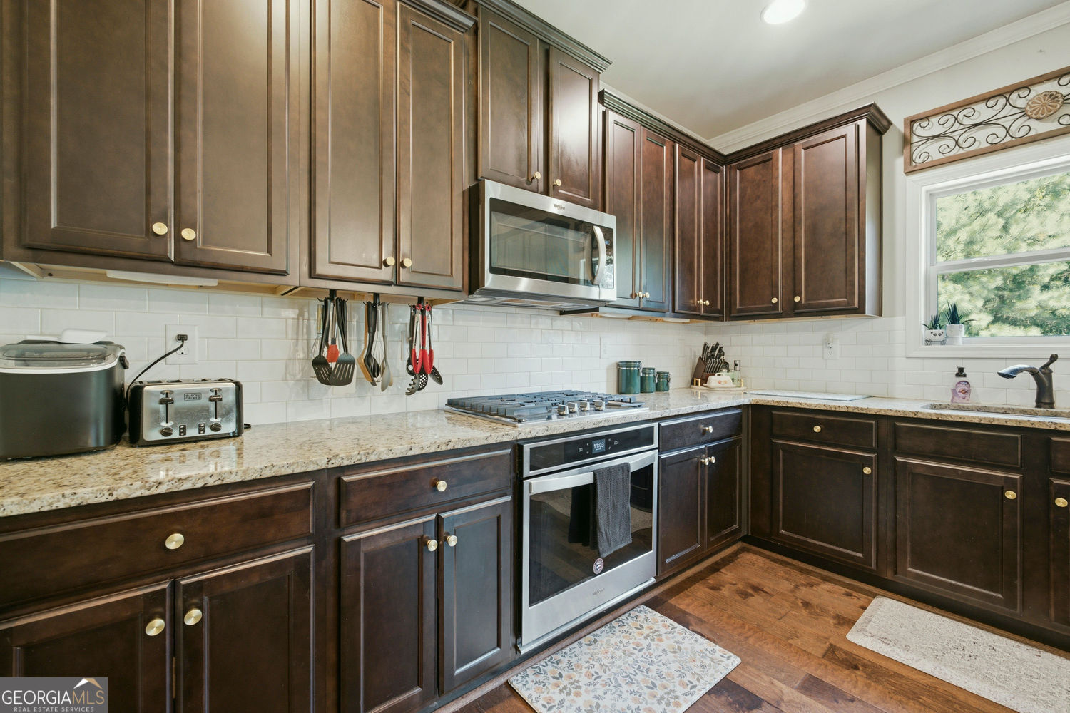 905 Maple Creek Court Property Photo 14