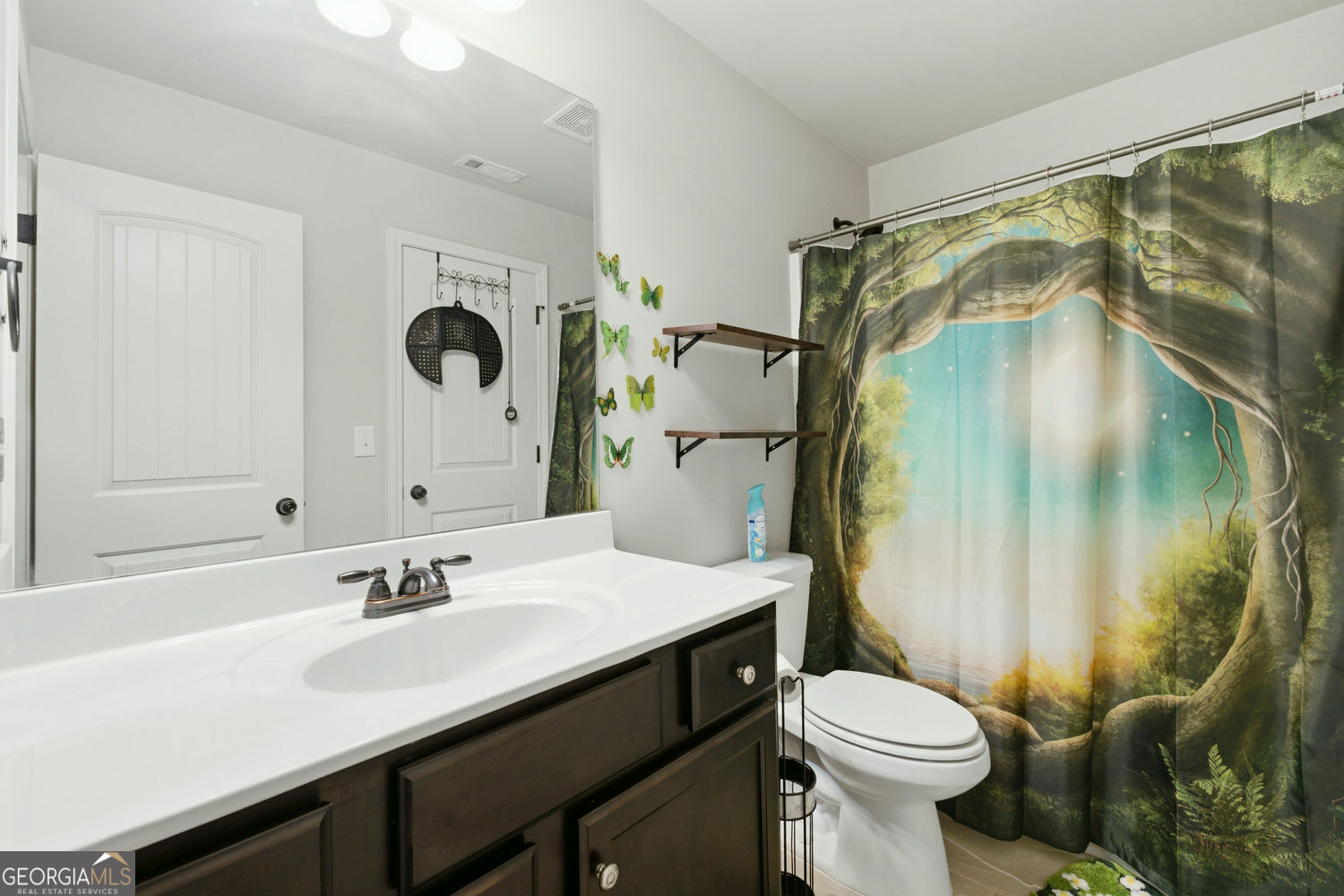 905 Maple Creek Court Property Photo 17