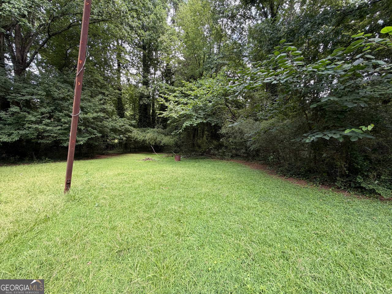 221 Lucan Way Property Photo 10