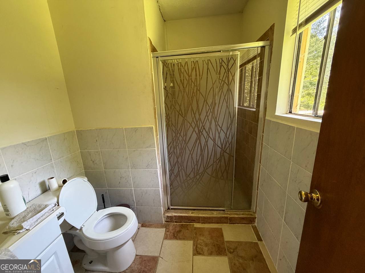 221 Lucan Way Property Photo 28