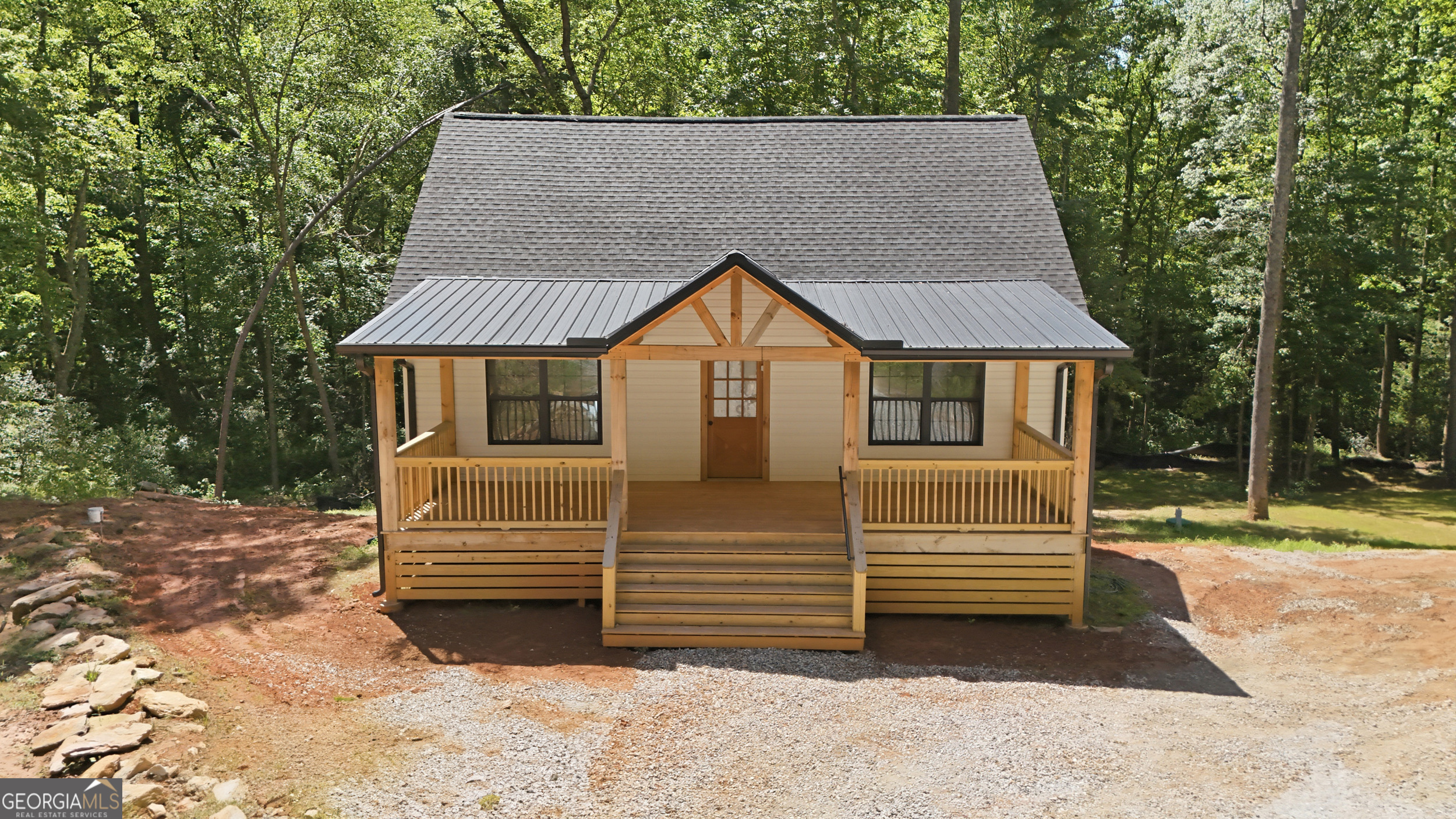 527 Jim Carter Road Property Photo 1